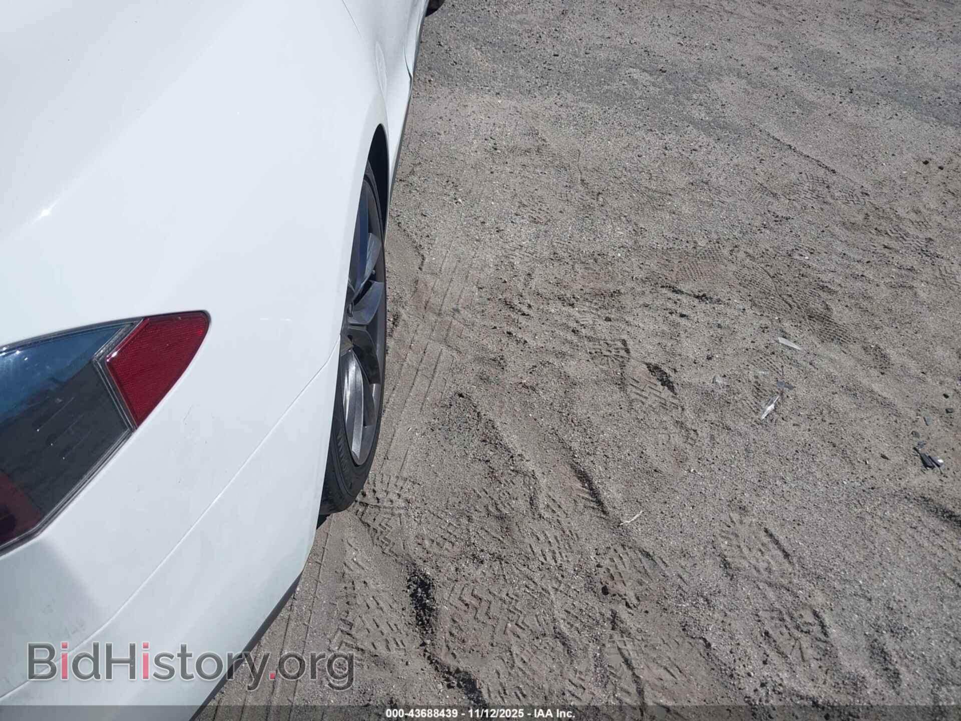 2013 TESLA MODEL S - VIN: 5YJSA1CN9DFP27986 - Photo 6