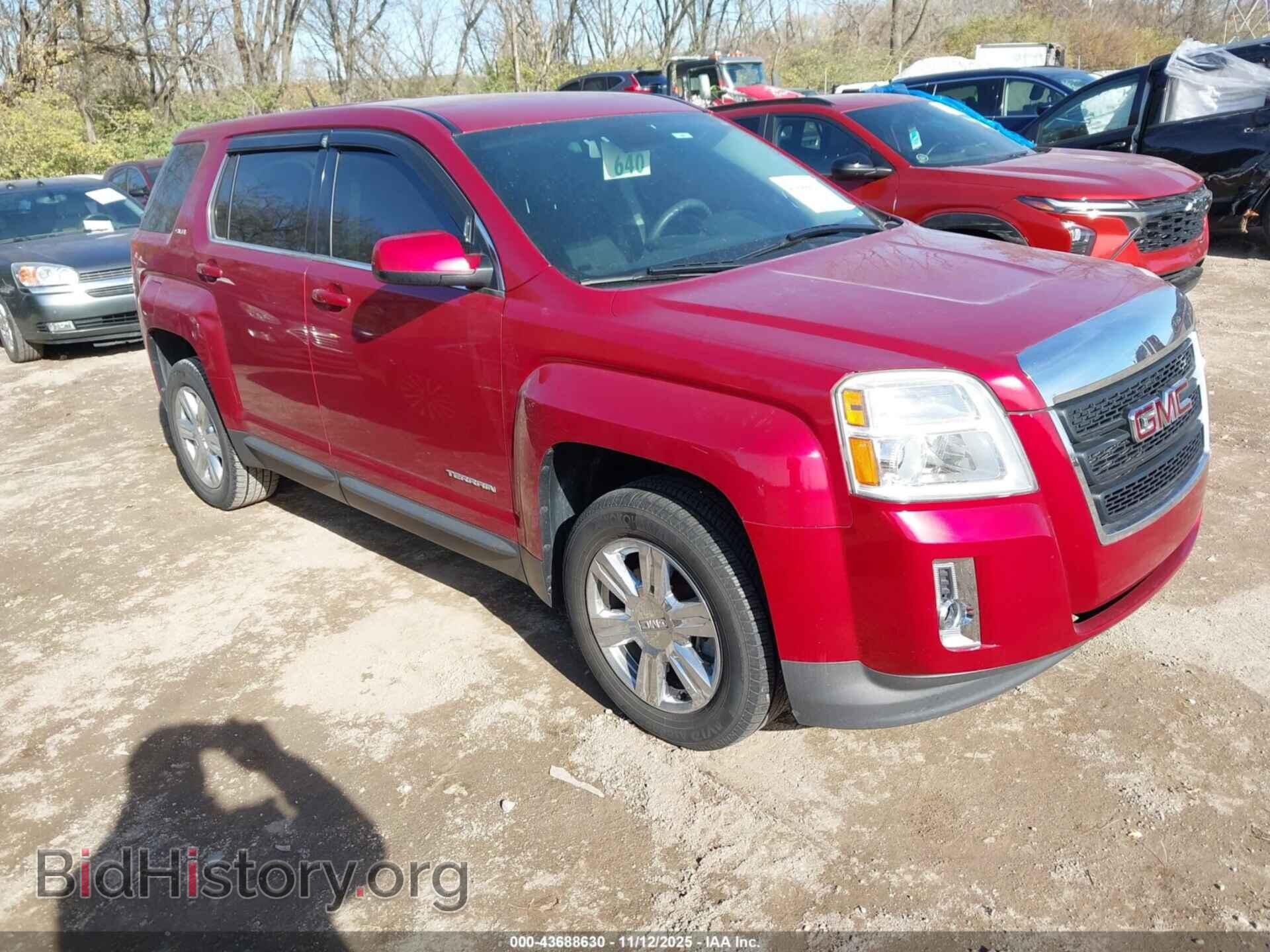 Фотография 2GKALMEK1E6136945 - GMC TERRAIN 2014