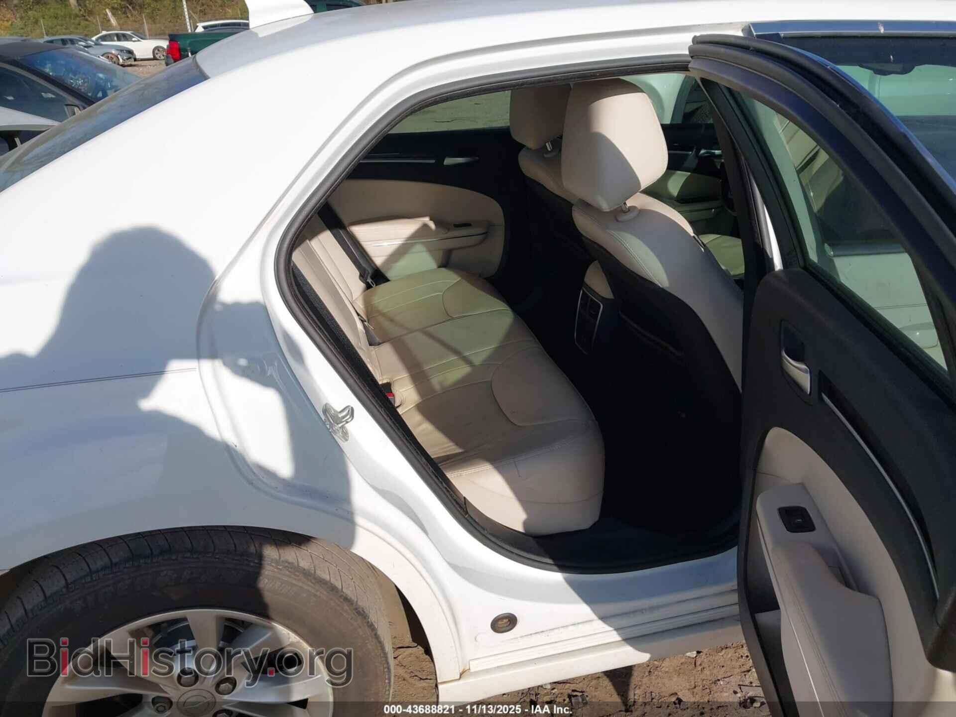 2015 CHRYSLER 300 - VIN: 2C3CCAAG9FH846481 - Фото 8