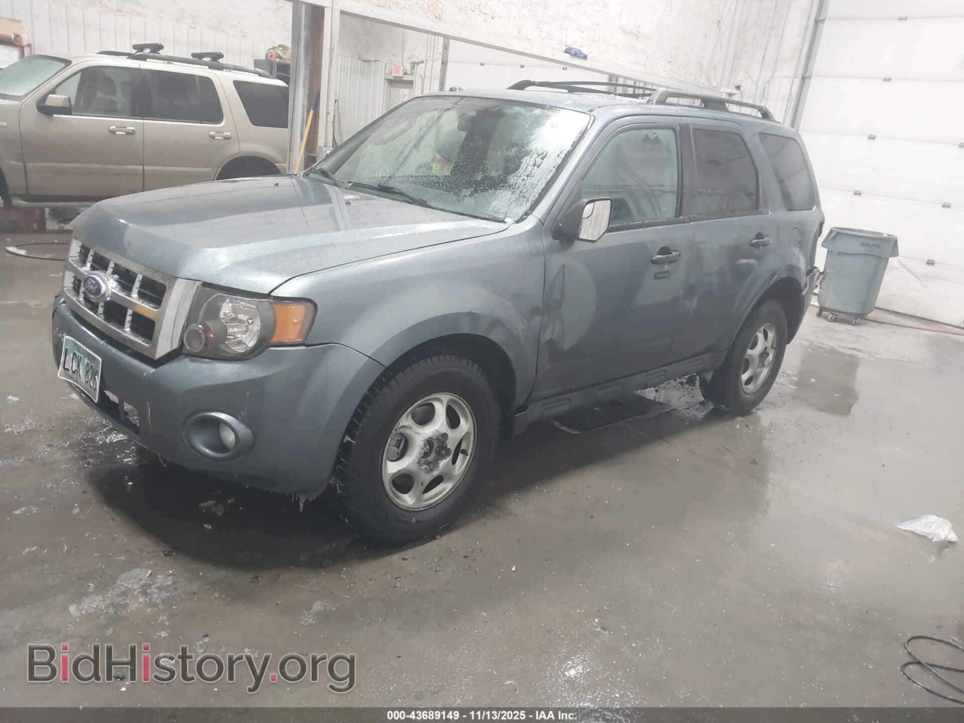 2010 FORD ESCAPE - VIN: 1FMCU0D71AKA63828 - Фото 2