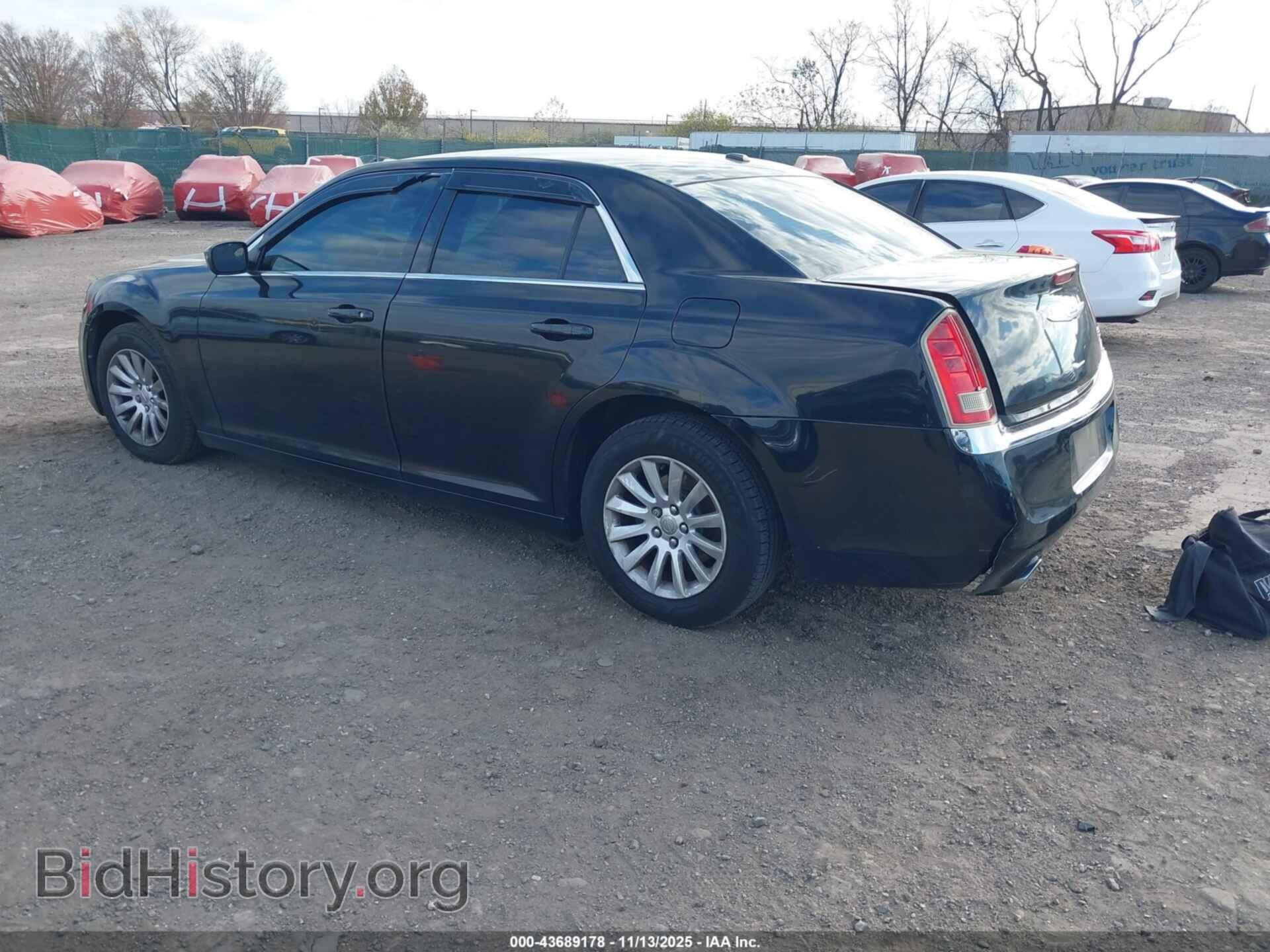 2014 CHRYSLER 300 - VIN: 2C3CCAAG0EH322974 - Фото 3