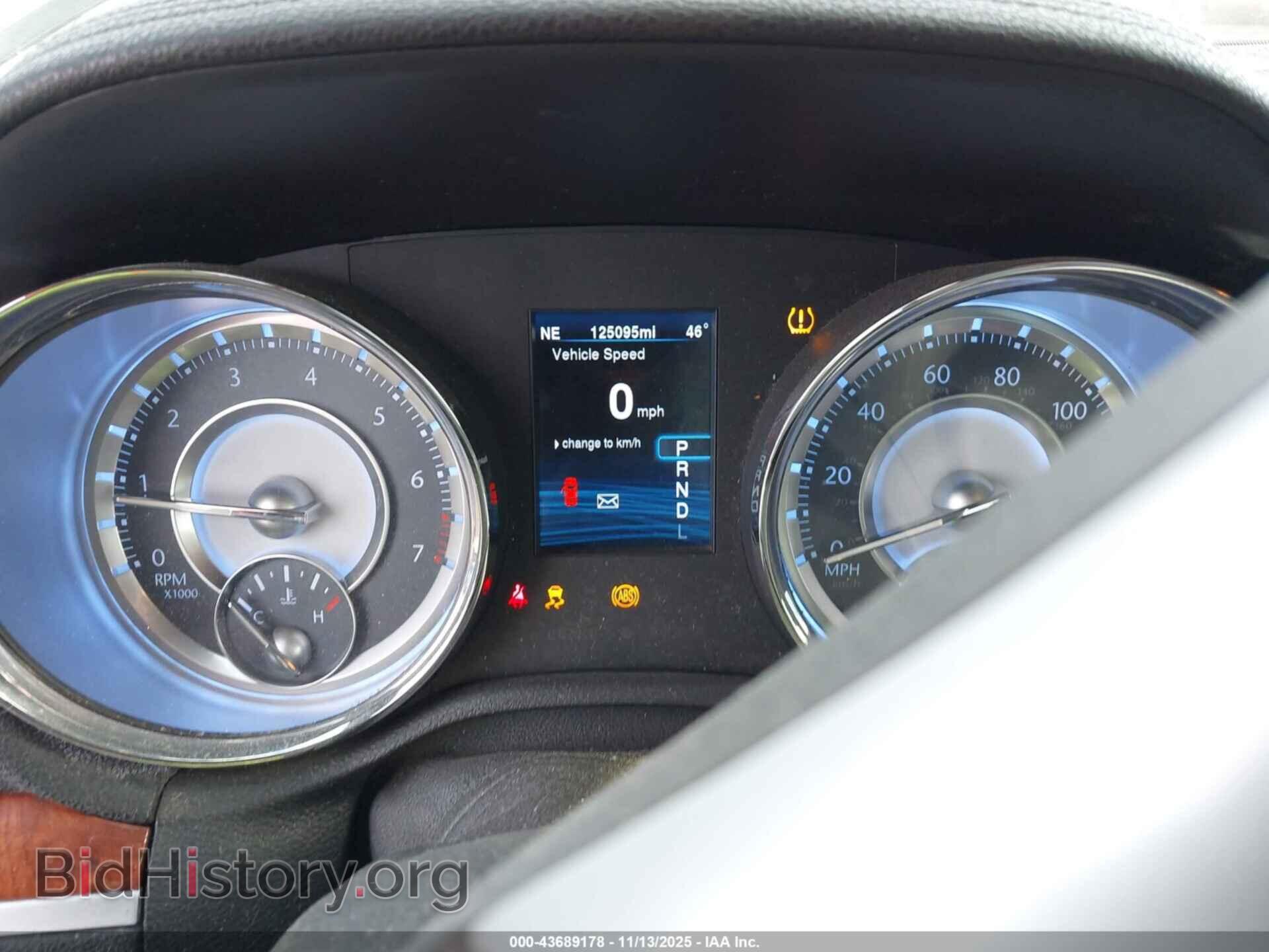 2014 CHRYSLER 300 - VIN: 2C3CCAAG0EH322974 - Фото 7