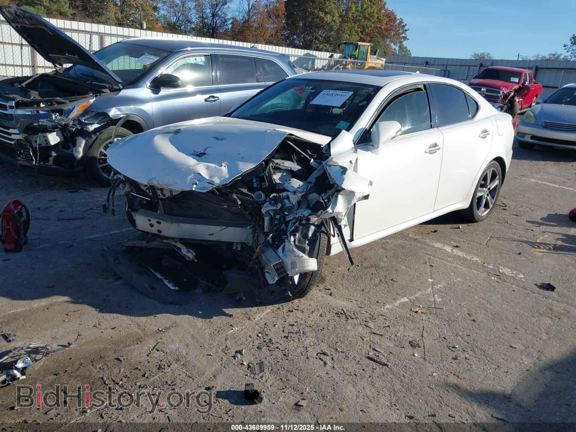 2012 LEXUS IS 250 - VIN: JTHBF5C20C5178000 - Photo 2