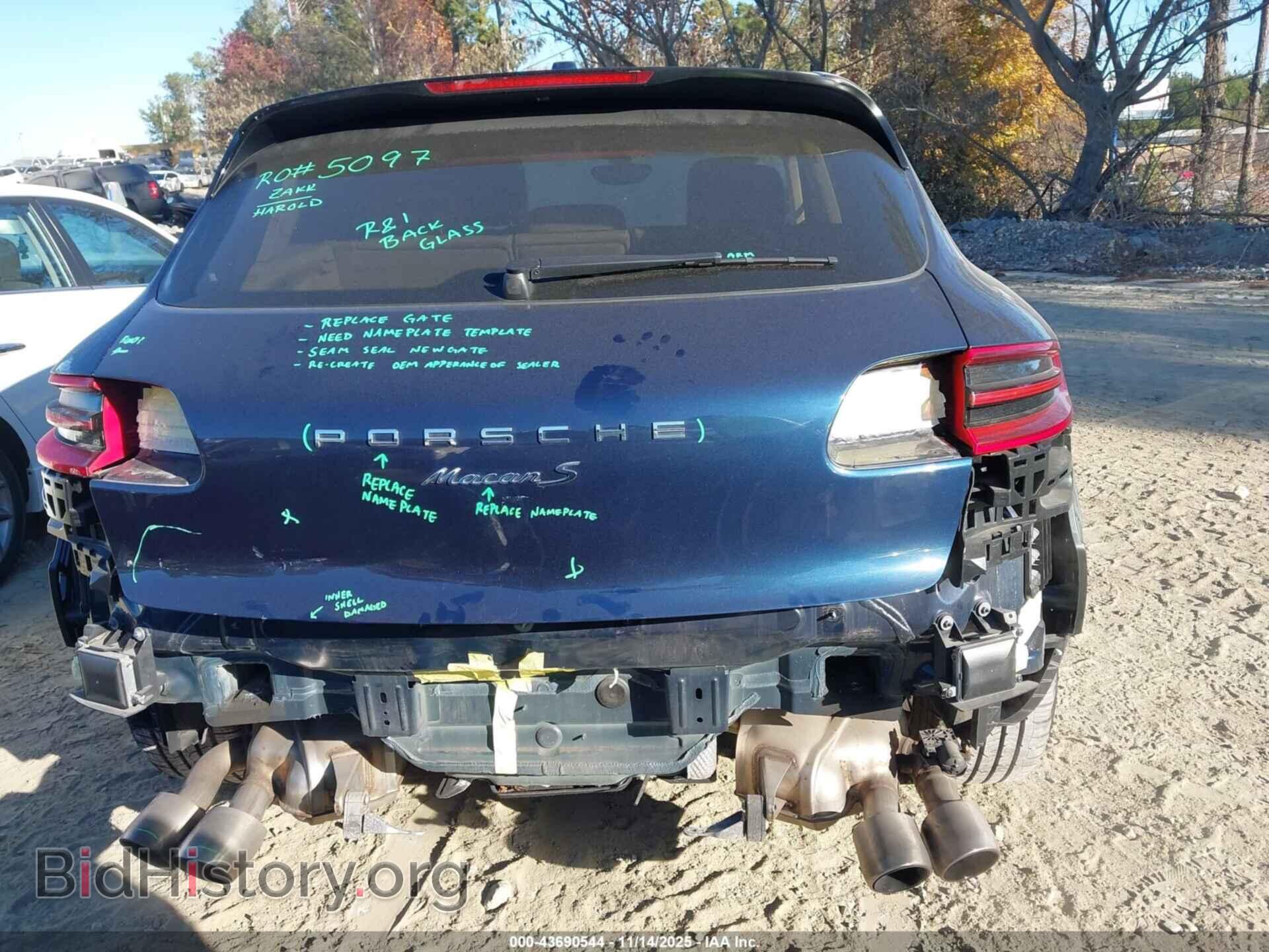 2016 PORSCHE MACAN - VIN: WP1AB2A55GLB53856 - Photo 16