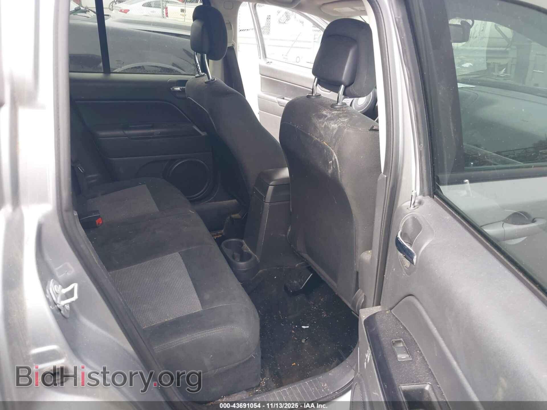 2016 JEEP COMPASS - VIN: 1C4NJDBB3GD713082 - Фото 8