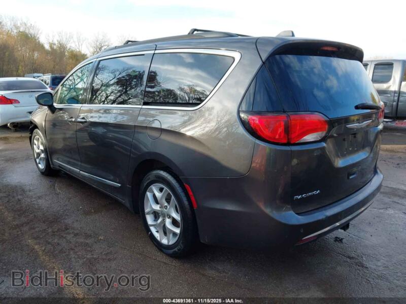 2017 Chrysler PACIFICA (VIN 2C4RC1BG8HR826871) — фото 3 из 19