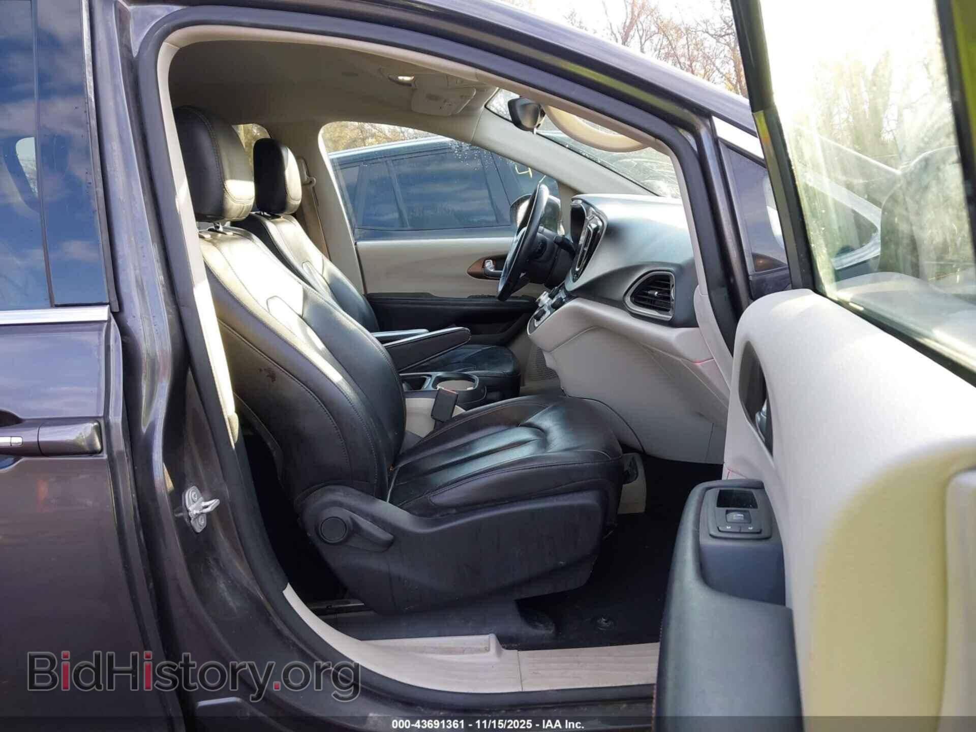 2017 CHRYSLER PACIFICA - VIN: 2C4RC1BG8HR826871 - Фото 5