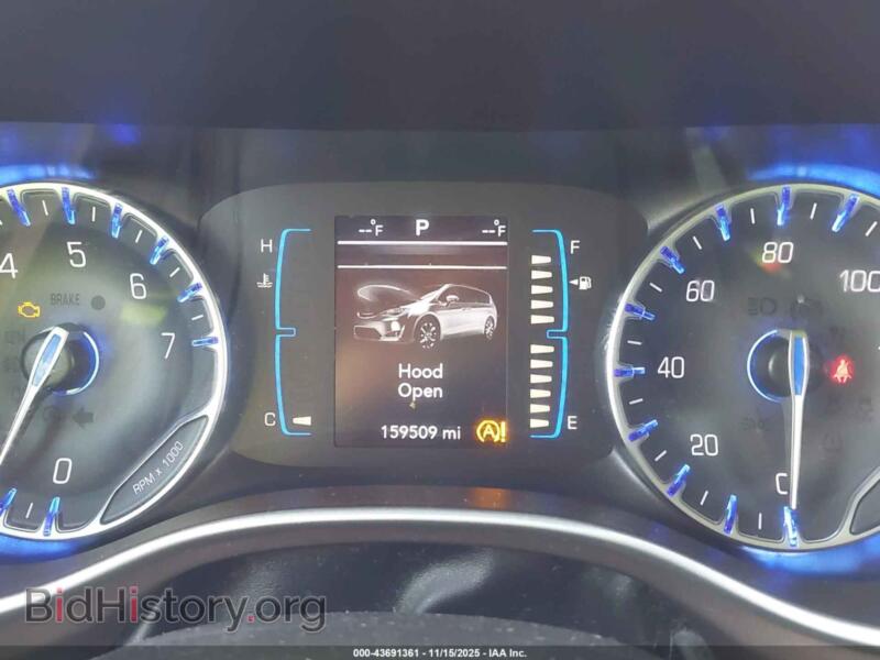 2017 Chrysler PACIFICA (VIN 2C4RC1BG8HR826871) — фото 7 из 19