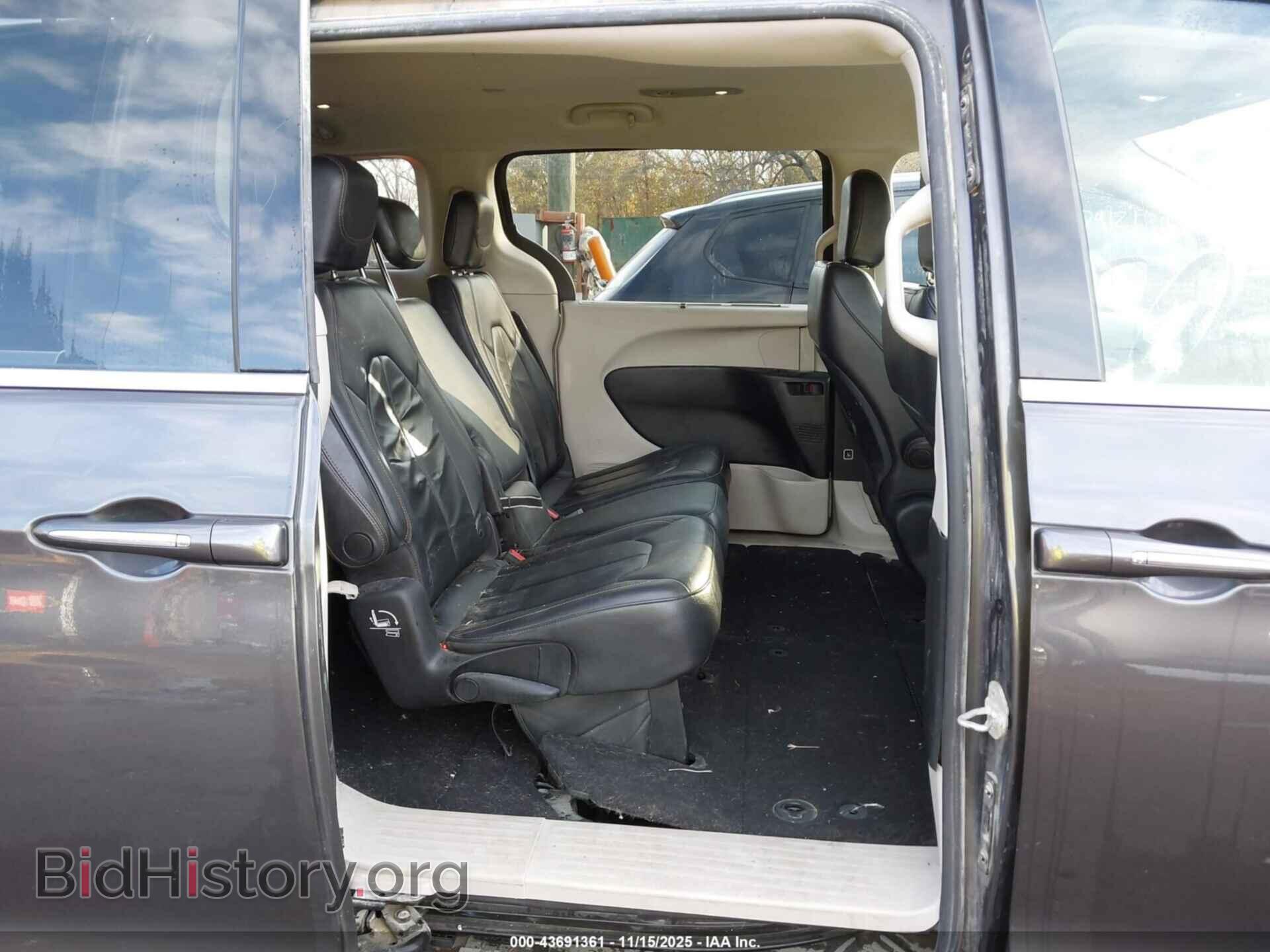 2017 CHRYSLER PACIFICA - VIN: 2C4RC1BG8HR826871 - Фото 8
