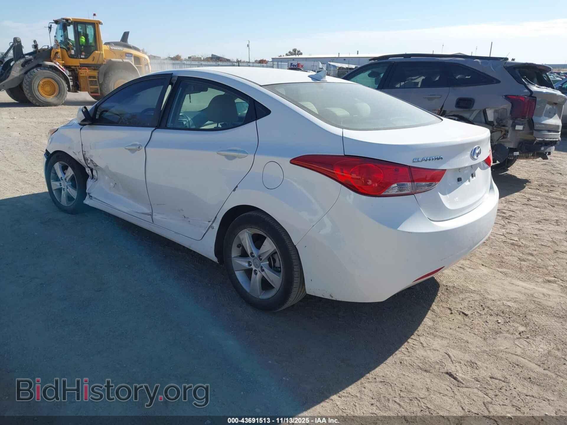 2013 HYUNDAI ELANTRA - VIN: 5NPDH4AE8DH249182 - Фото 3