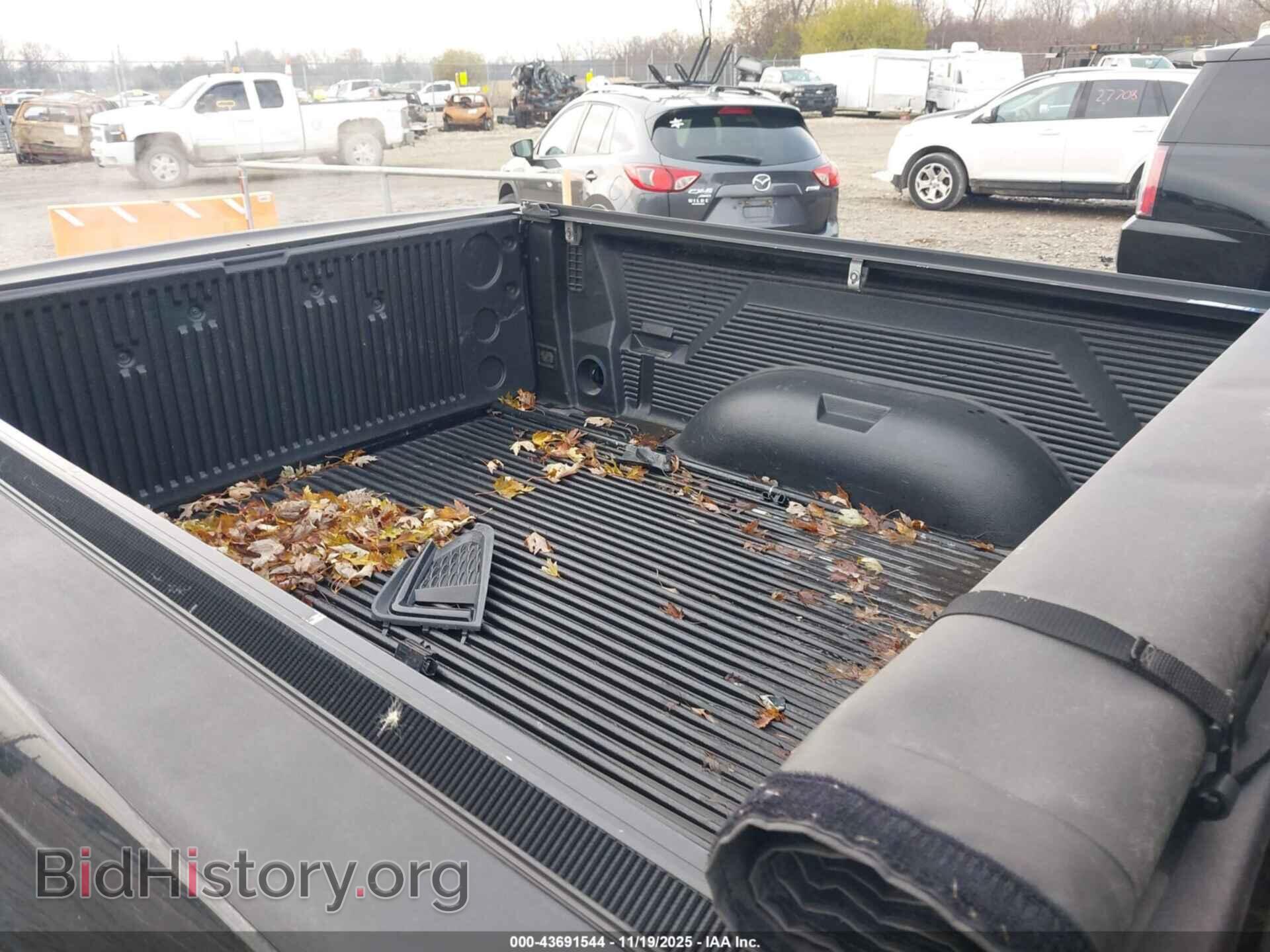 2015 RAM 1500 - VIN: 1C6RR7HT1FS707455 - Фото 6