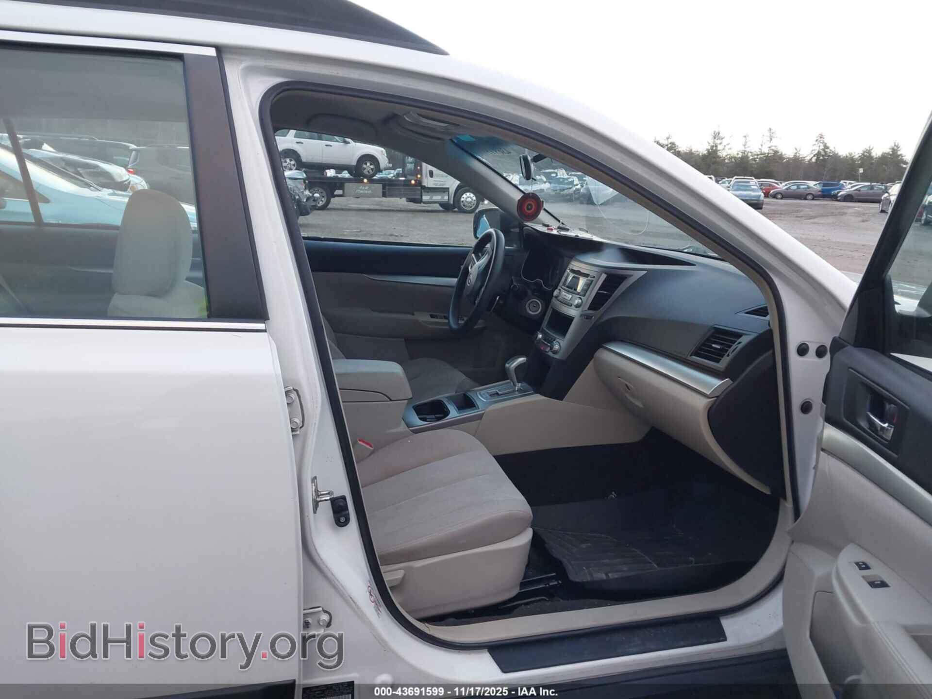 2014 SUBARU OUTBACK - VIN: 4S4BRBAC9E3263642 - Фото 5