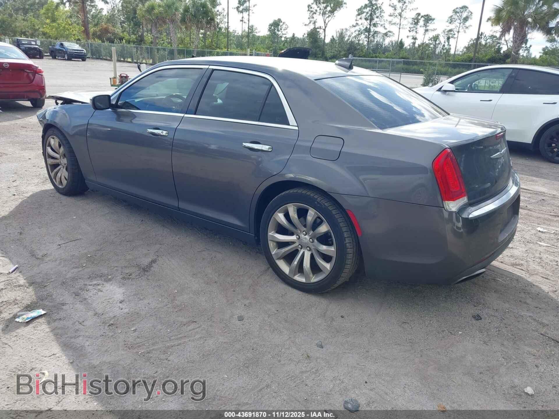 2018 CHRYSLER 300 - VIN: 2C3CCAEG9JH193718 - Фото 3