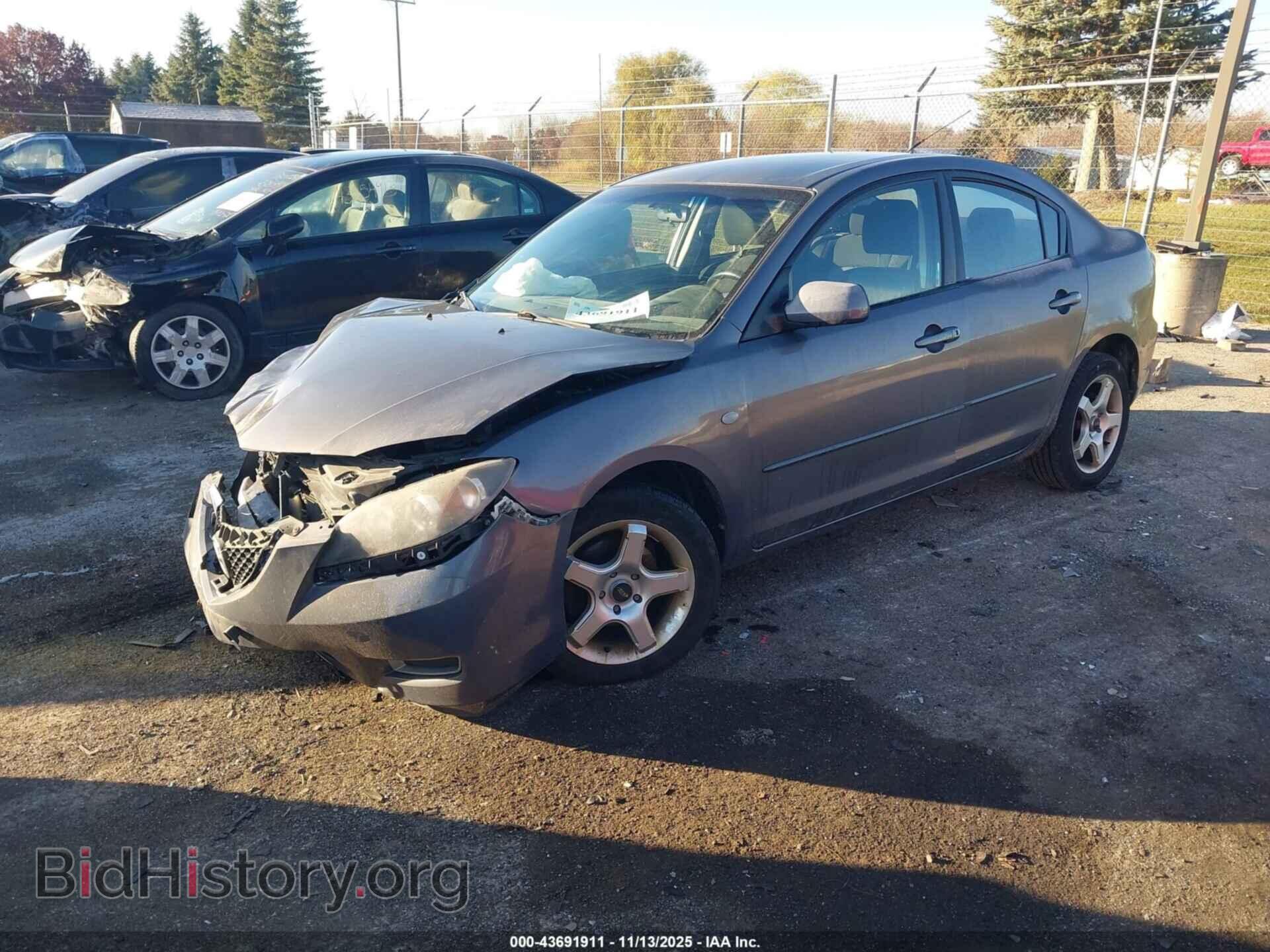 2008 MAZDA MAZDA3 - VIN: JM1BK32F981795111 - Фото 2