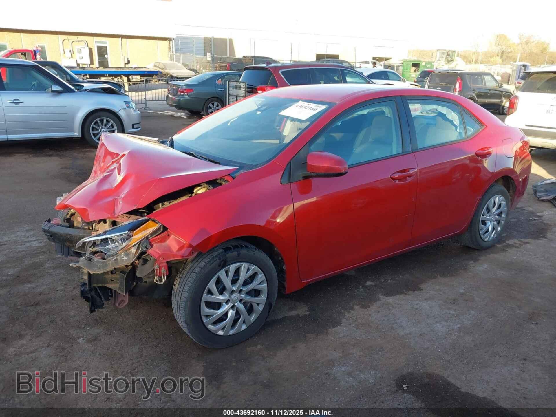 2018 TOYOTA COROLLA - VIN: 5YFBURHE4JP756410 - Фото 2