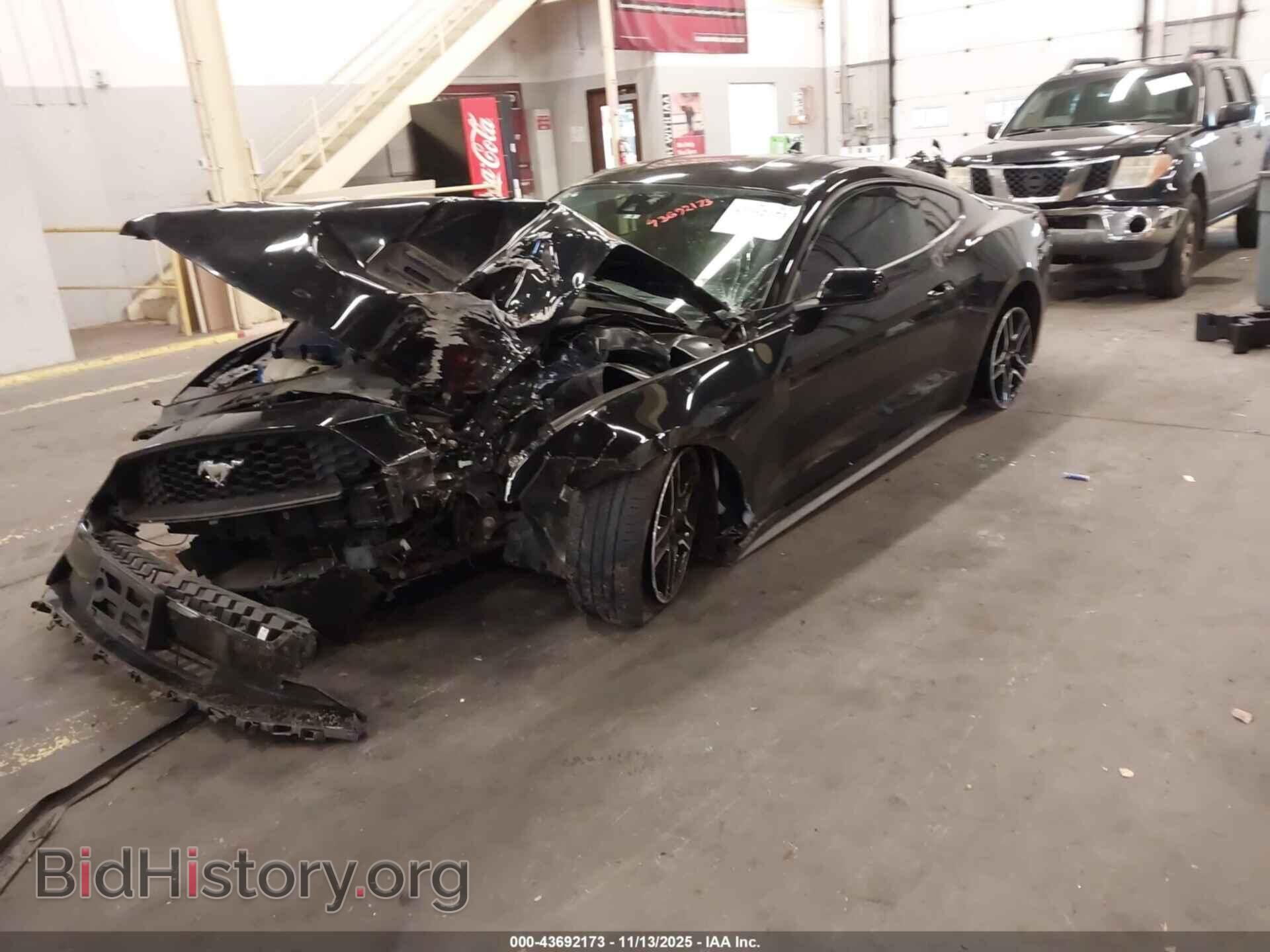 2021 FORD MUSTANG - VIN: 1FA6P8TH2M5140233 - Photo 2