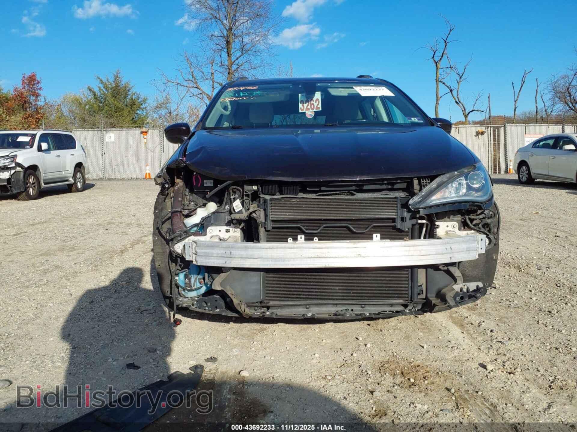 2017 CHRYSLER PACIFICA - VIN: 2C4RC1EG4HR525820 - Фото 6