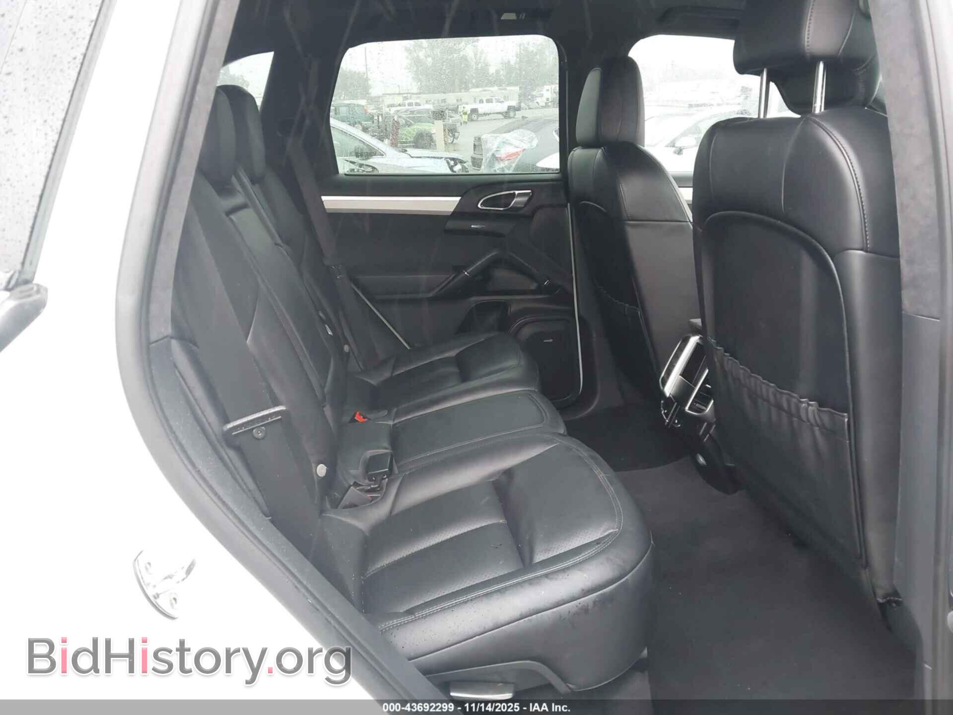 2016 PORSCHE CAYENNE - VIN: WP1AD2A29GLA78708 - Фото 8