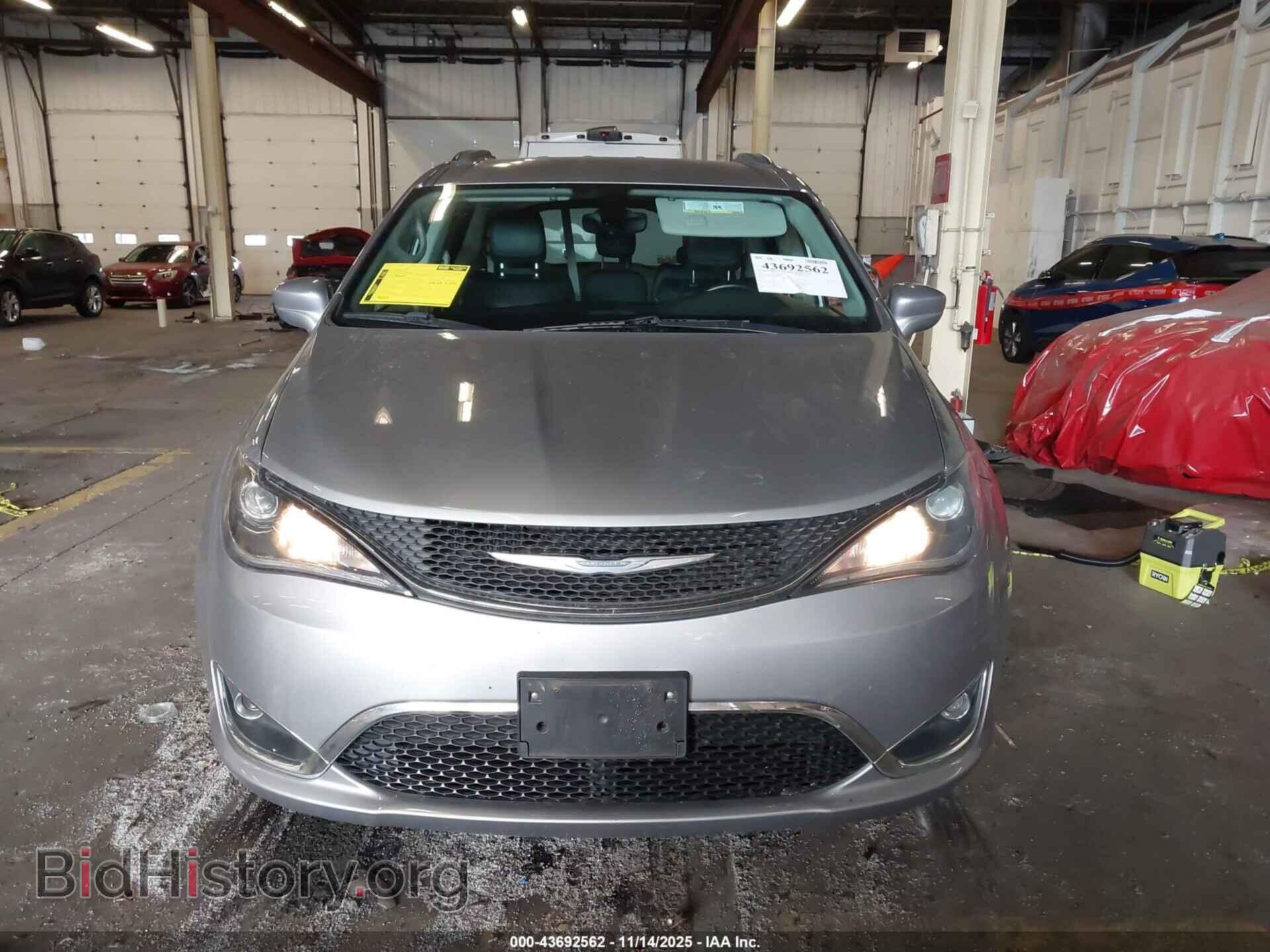 2017 CHRYSLER PACIFICA - VIN: 2C4RC1BGXHR820375 - Фото 13
