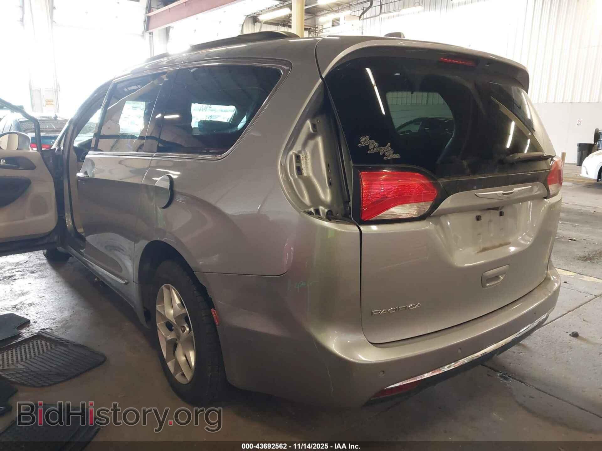 2017 CHRYSLER PACIFICA - VIN: 2C4RC1BGXHR820375 - Фото 6