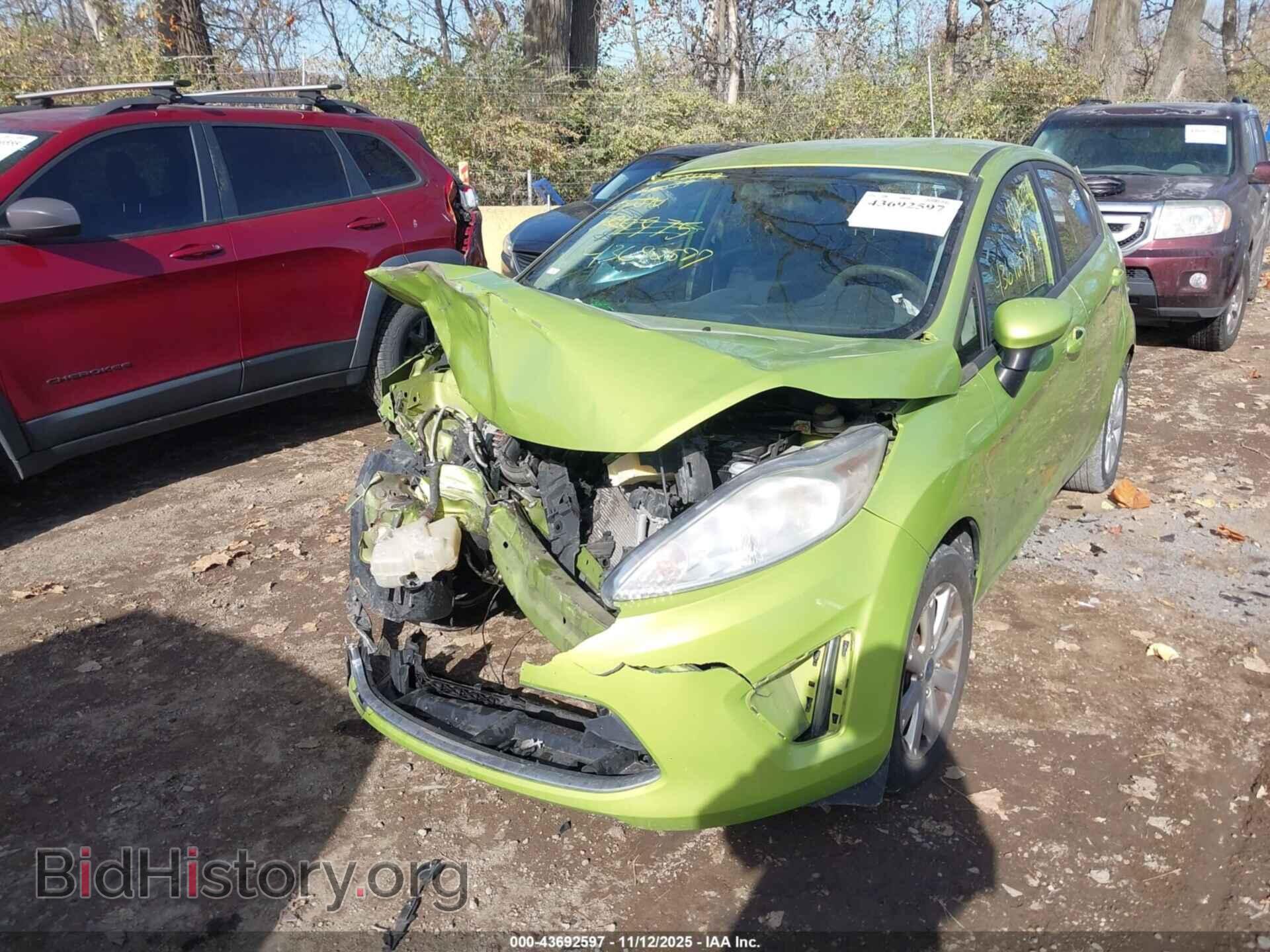 2012 FORD FIESTA - VIN: 3FADP4EJ7CM194975 - Фото 2