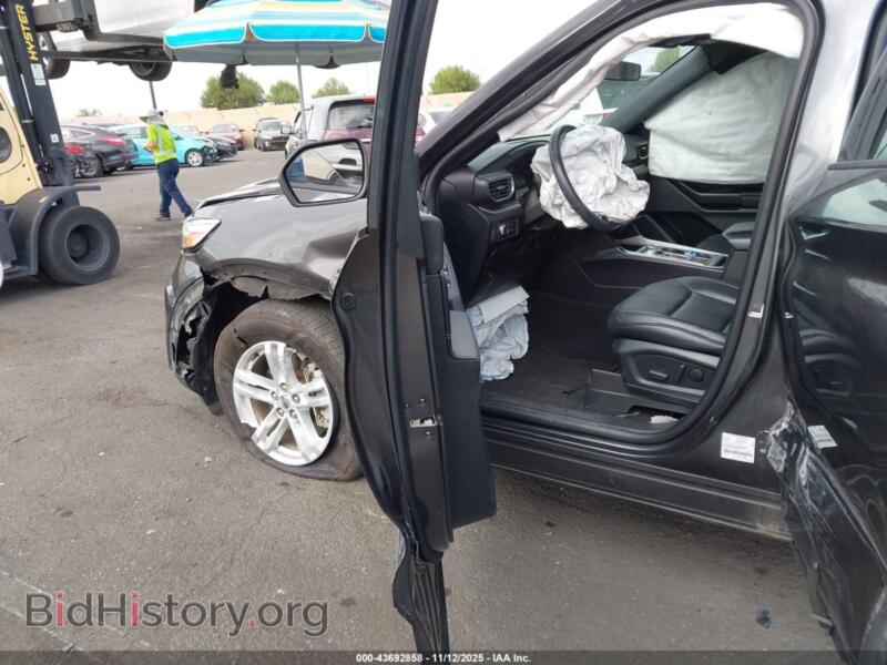 2020 Ford EXPLORER (VIN 1FMSK7DH5LGB64380) — photo 5 of 16