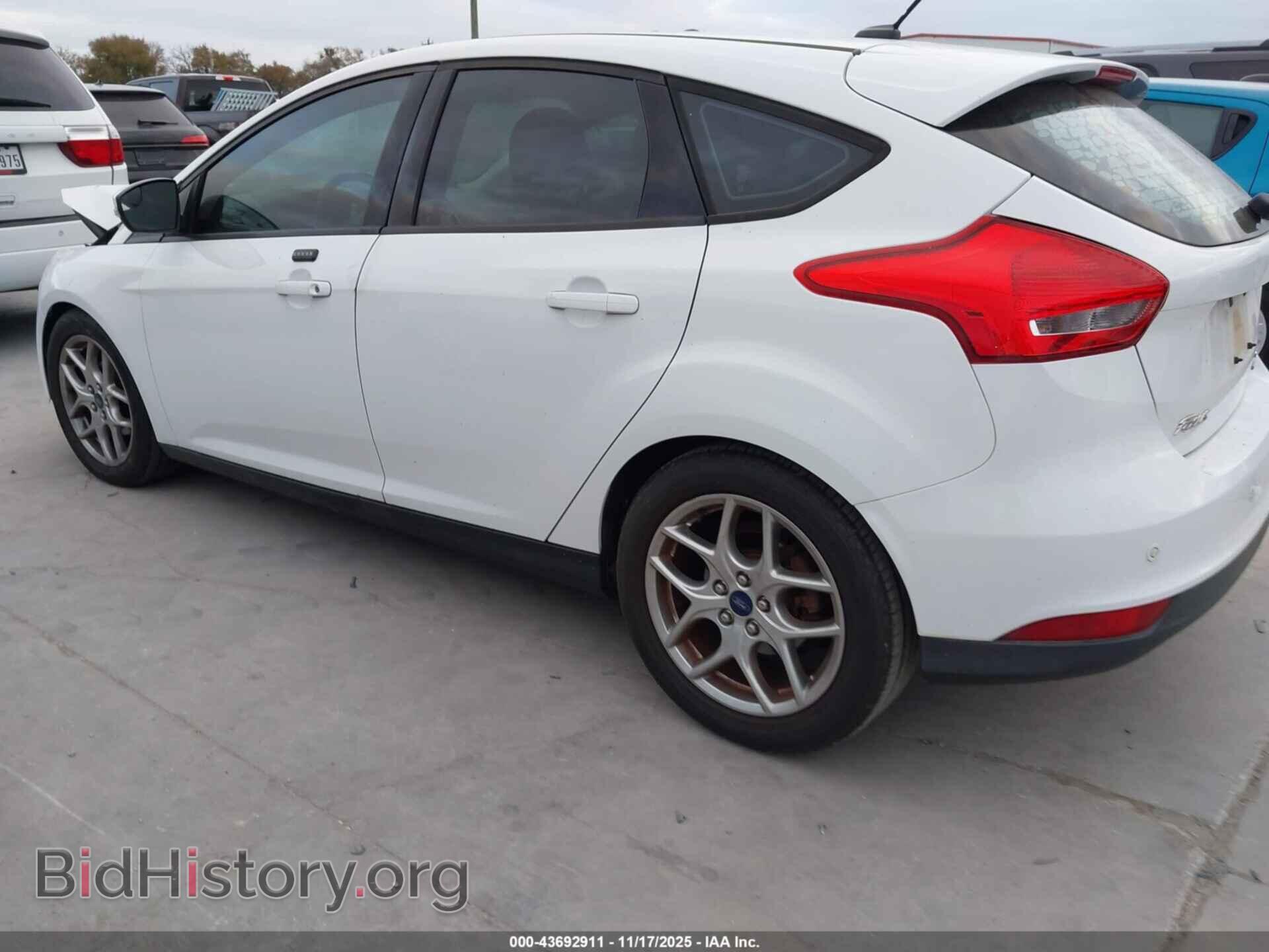 2015 FORD FOCUS - VIN: 1FADP3K2XFL323692 - Фото 3