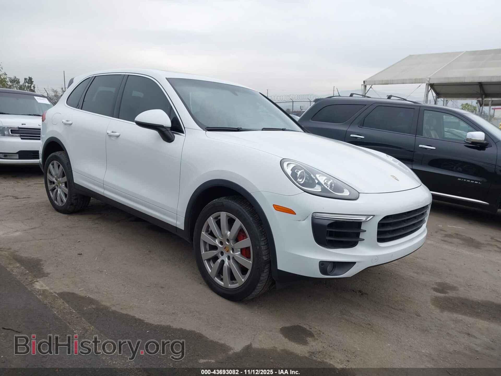 Фотография WP1AB2A2XGLA93949 - PORSCHE CAYENNE 2016
