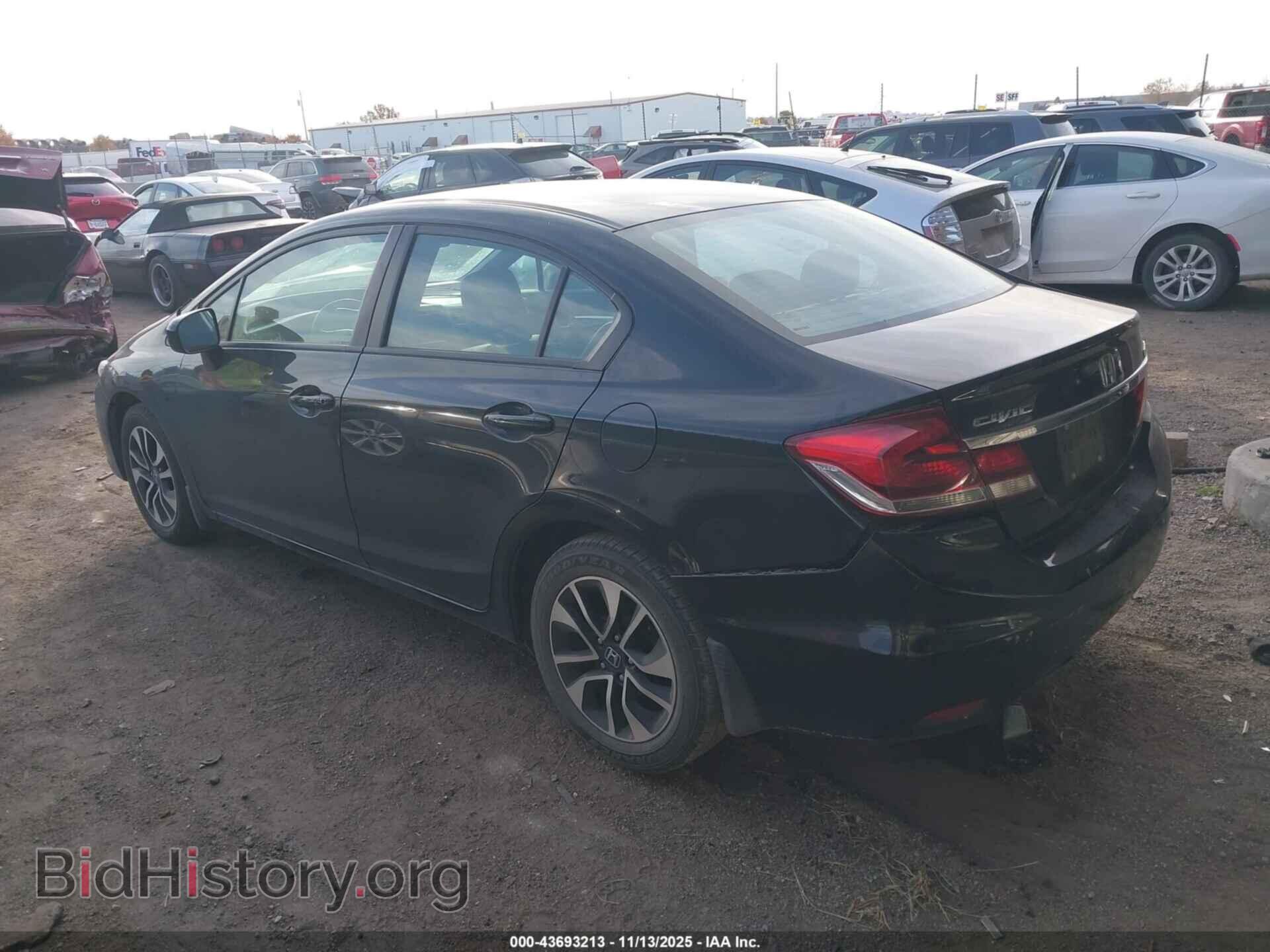 2015 HONDA CIVIC - VIN: 19XFB2F84FE028946 - Фото 3