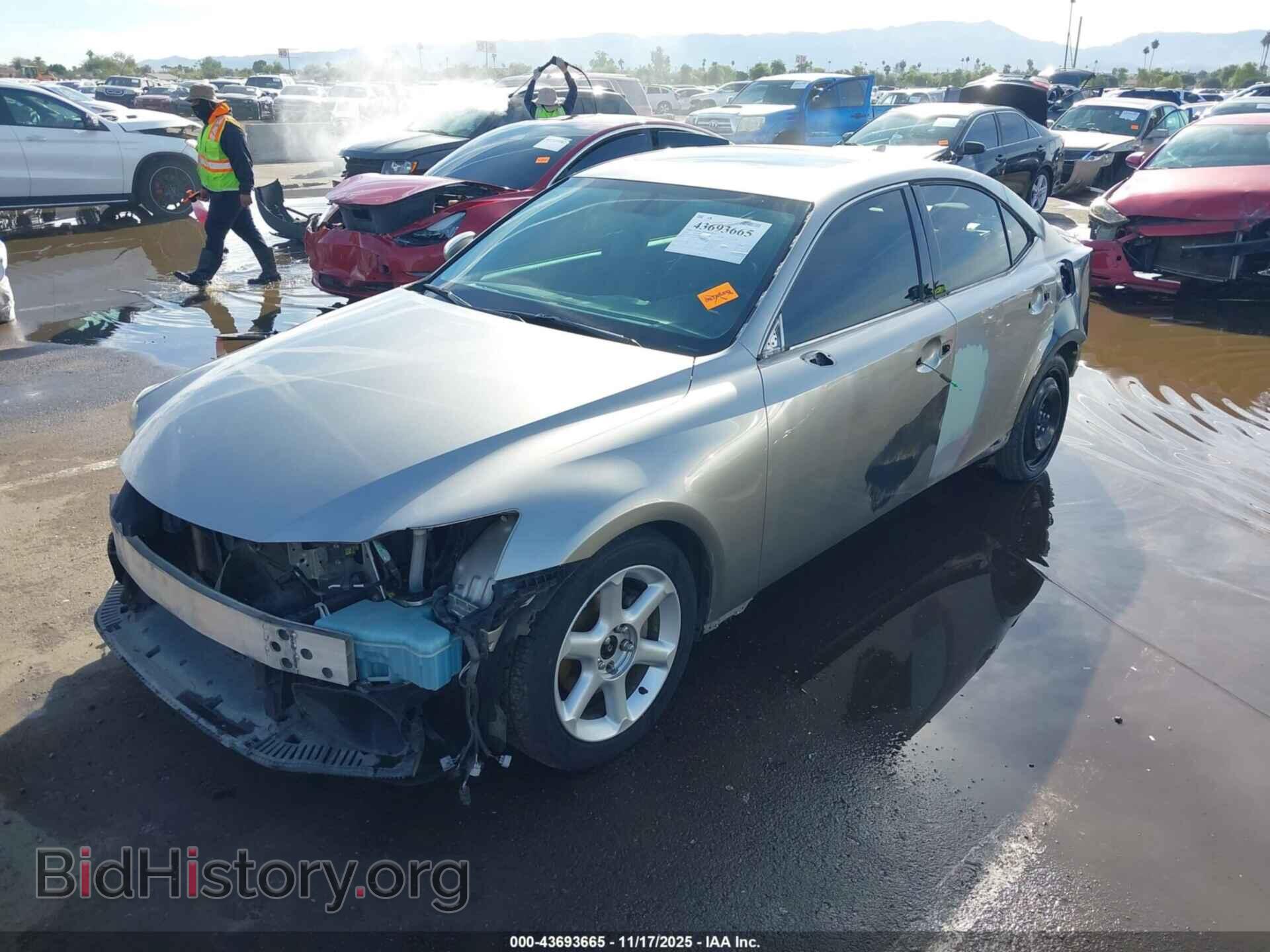 2014 LEXUS IS 250 - VIN: JTHCF1D29E5007695 - Фото 2