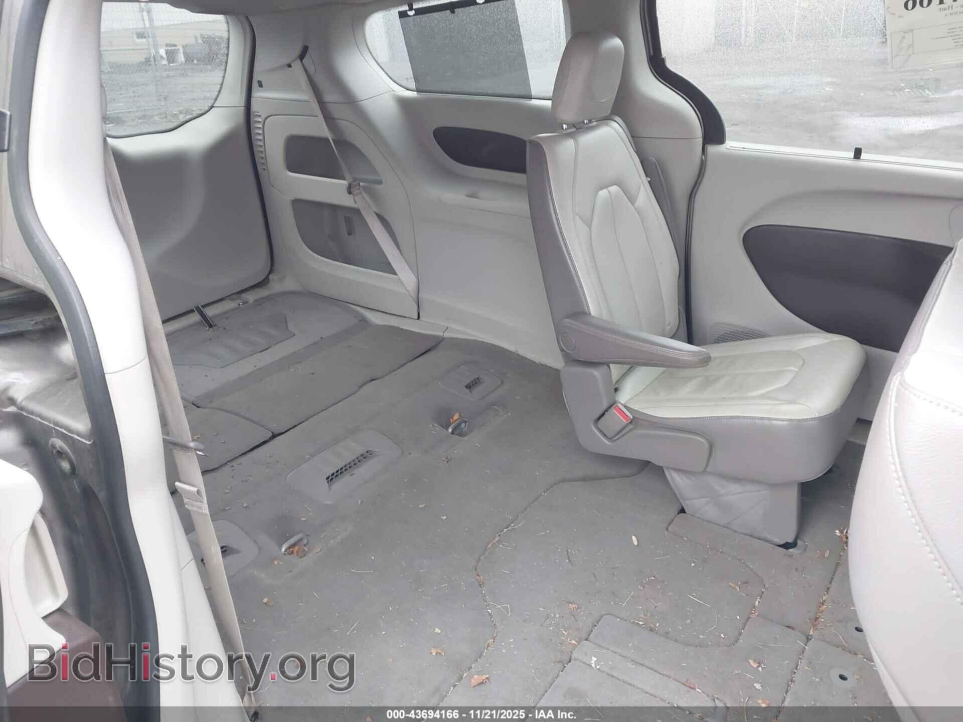 2018 CHRYSLER PACIFICA - VIN: 2C4RC1BGXJR274375 - Фото 8