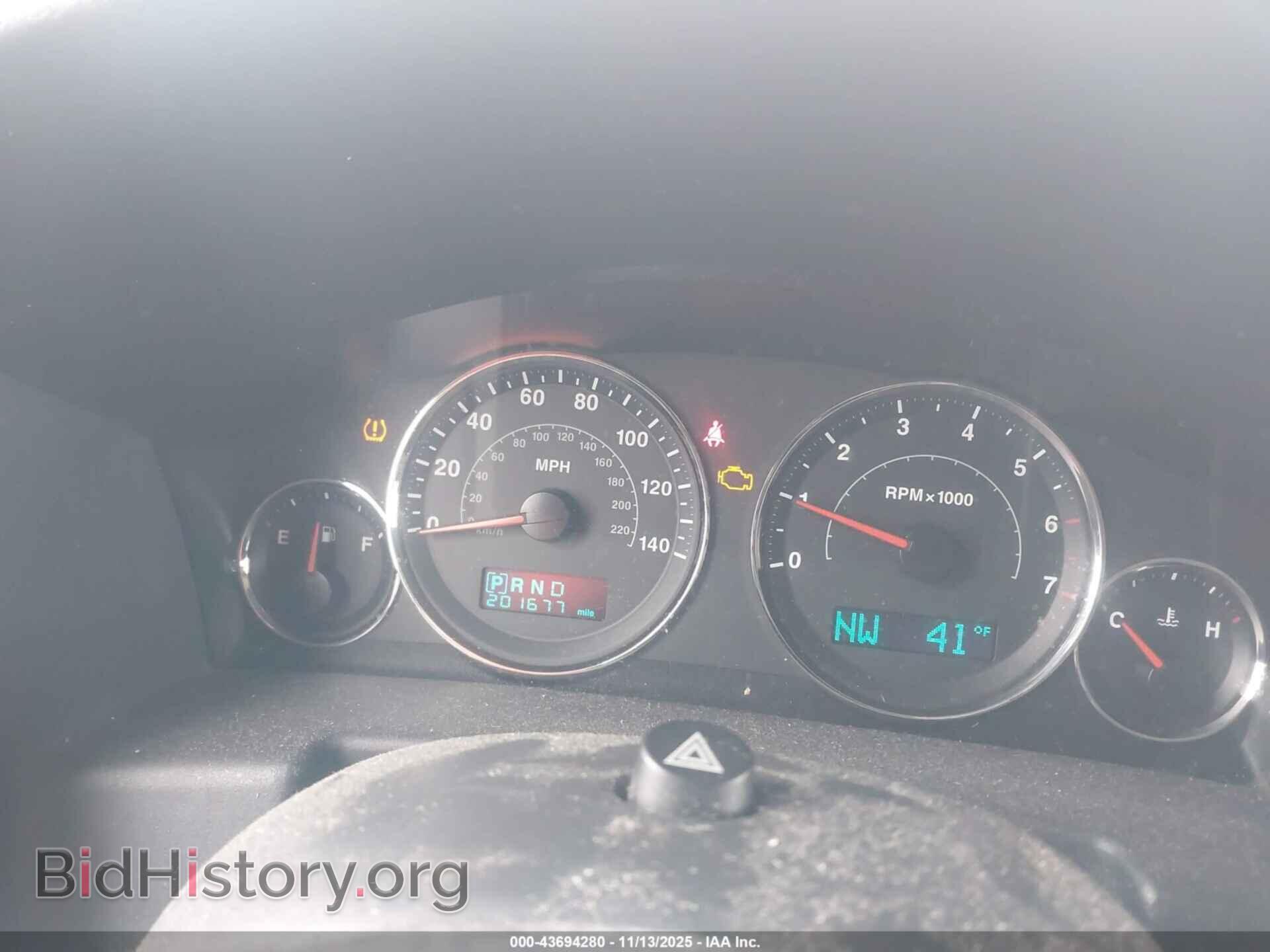 2007 JEEP COMMANDER - VIN: 1J8HG48K97C570033 - Фото 7