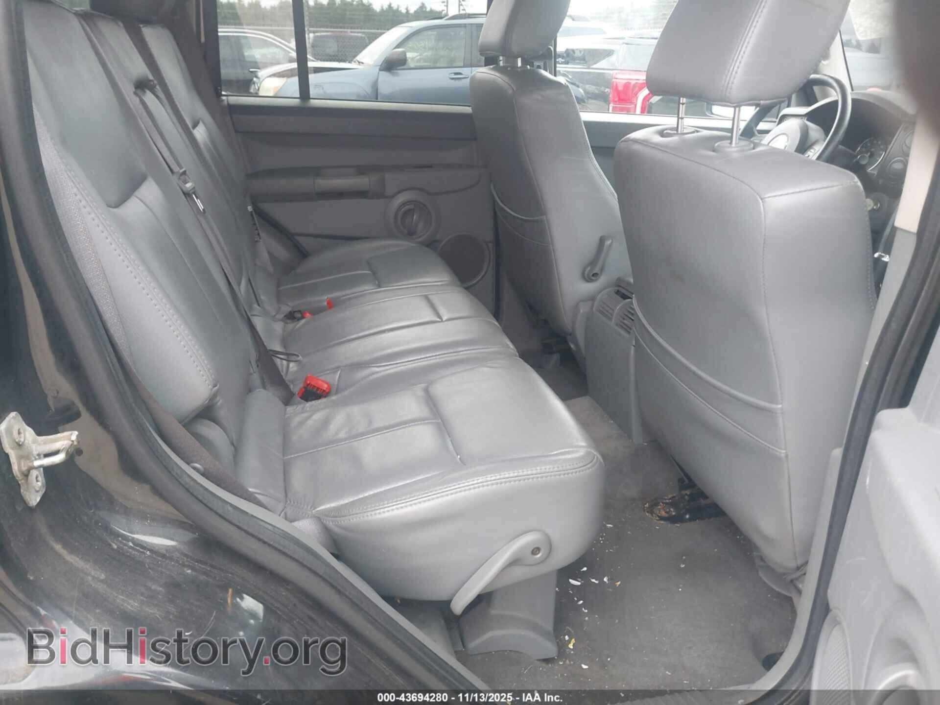 2007 JEEP COMMANDER - VIN: 1J8HG48K97C570033 - Фото 8