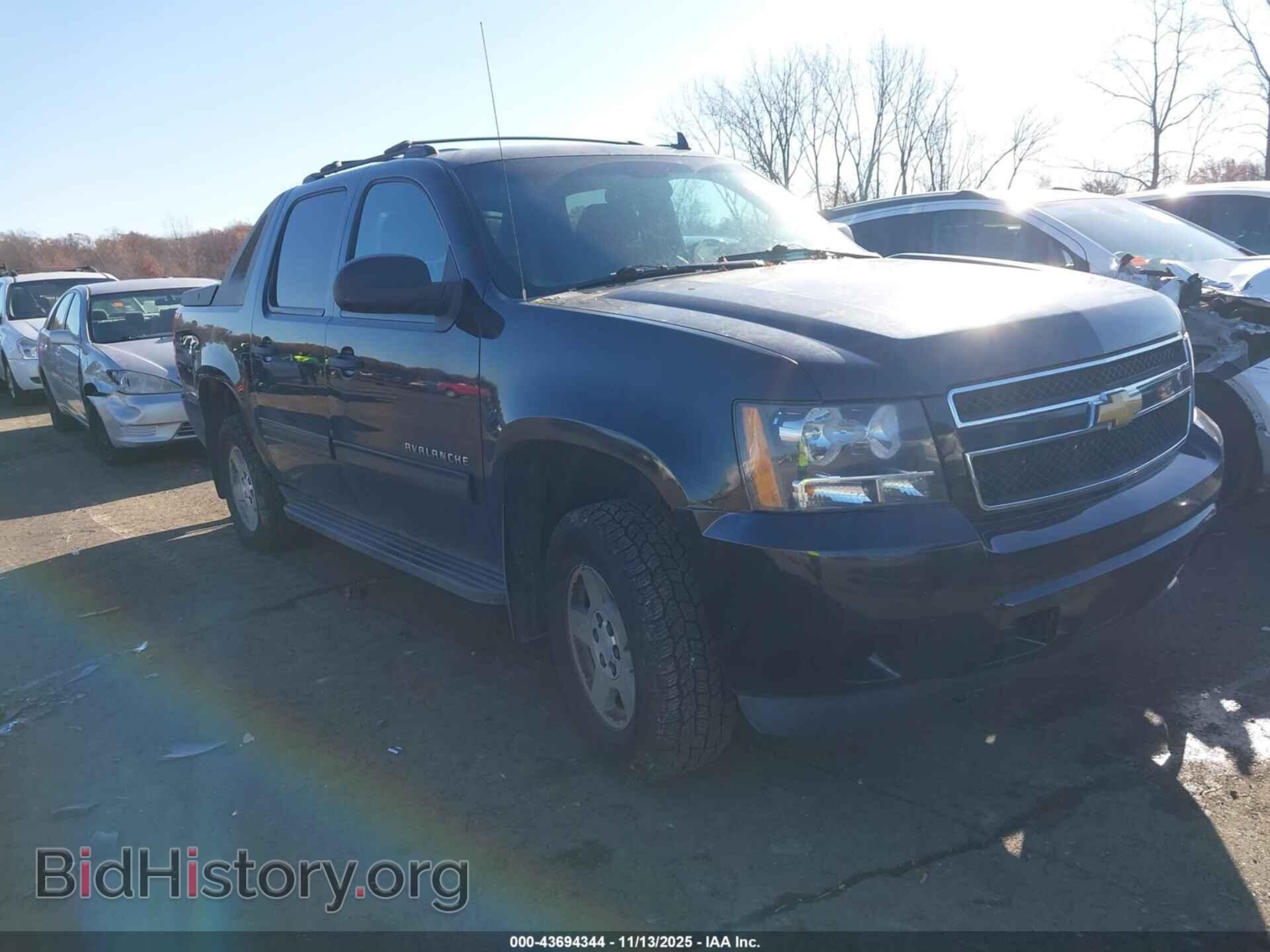 Фотография 3GNTKEE73CG303002 - CHEVROLET AVALANCHE 1500 2012