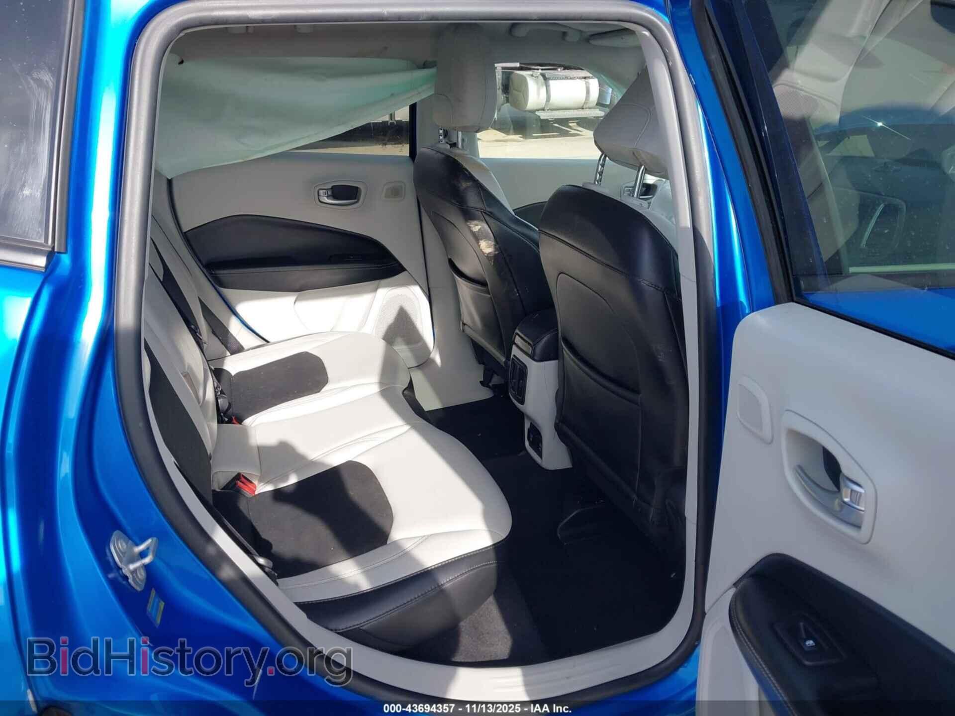 2018 JEEP COMPASS - VIN: 3C4NJDBB3JT463585 - Фото 8