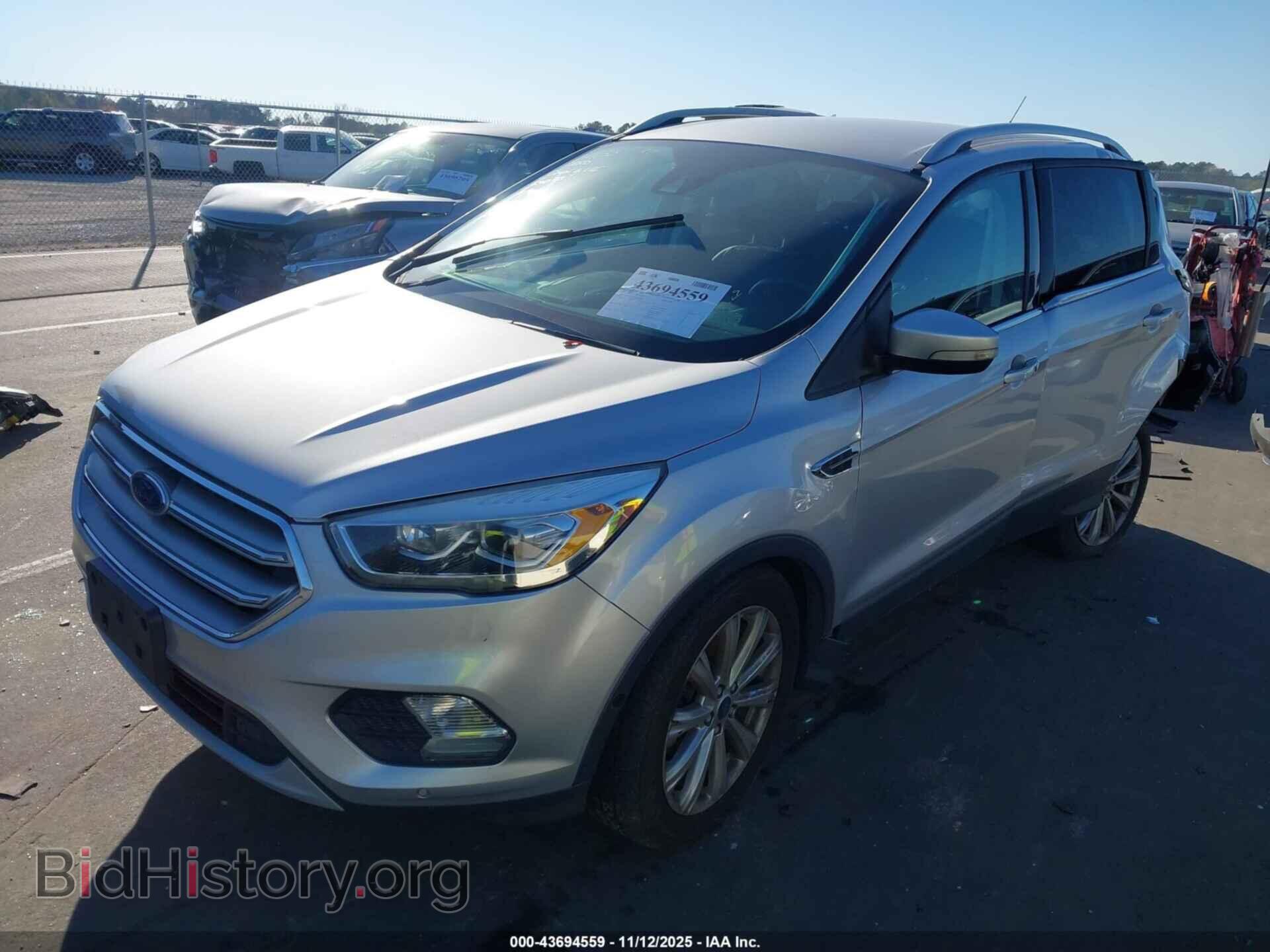 2017 FORD ESCAPE - VIN: 1FMCU0J91HUC39037 - Фото 2
