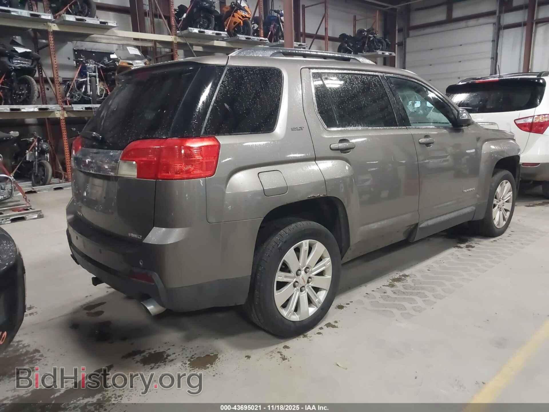 2011 GMC TERRAIN - VIN: 2CTFLTE55B6371564 - Photo 4