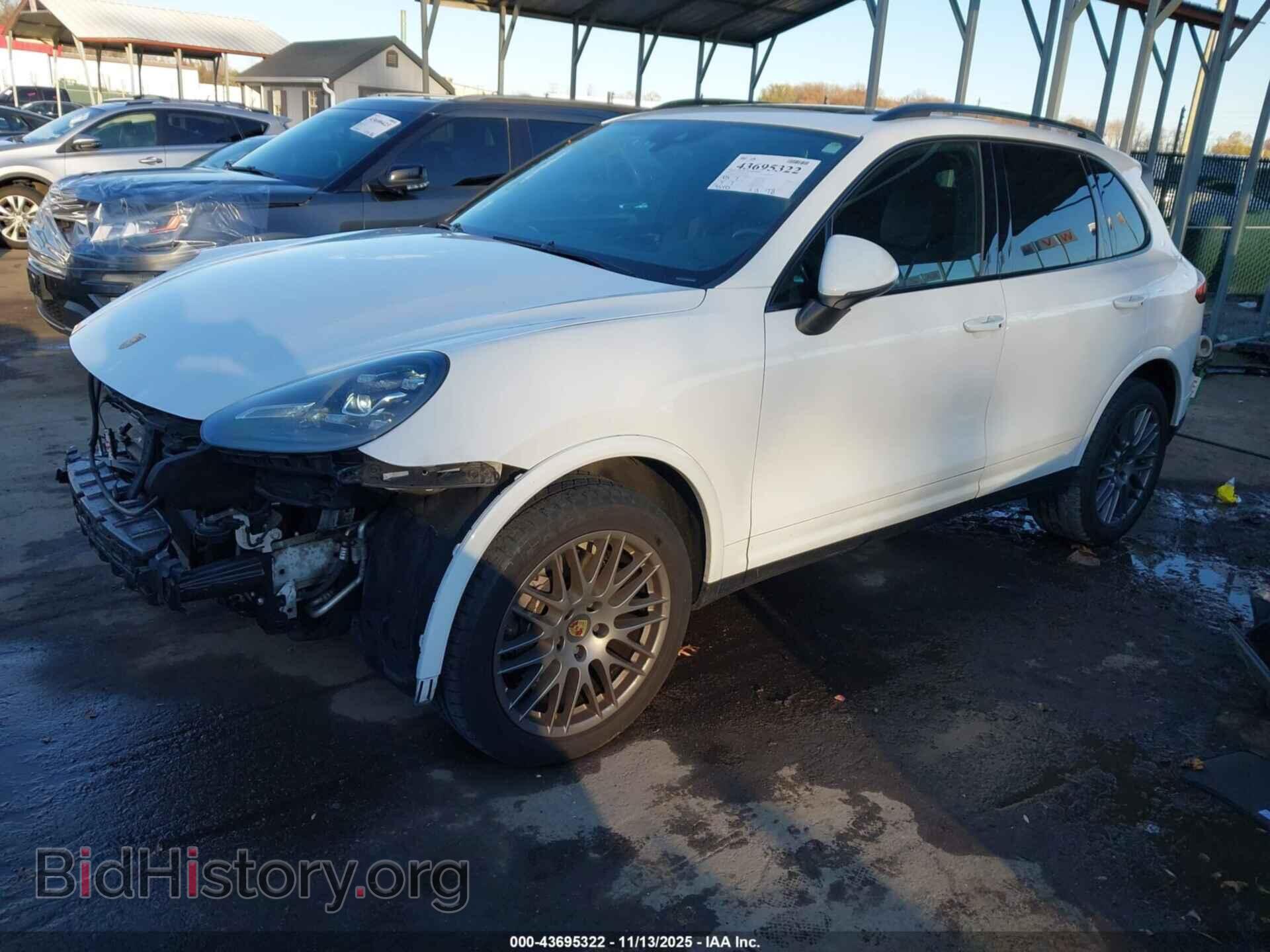 2017 PORSCHE CAYENNE - VIN: WP1AA2A2XHKA88888 - Фото 2