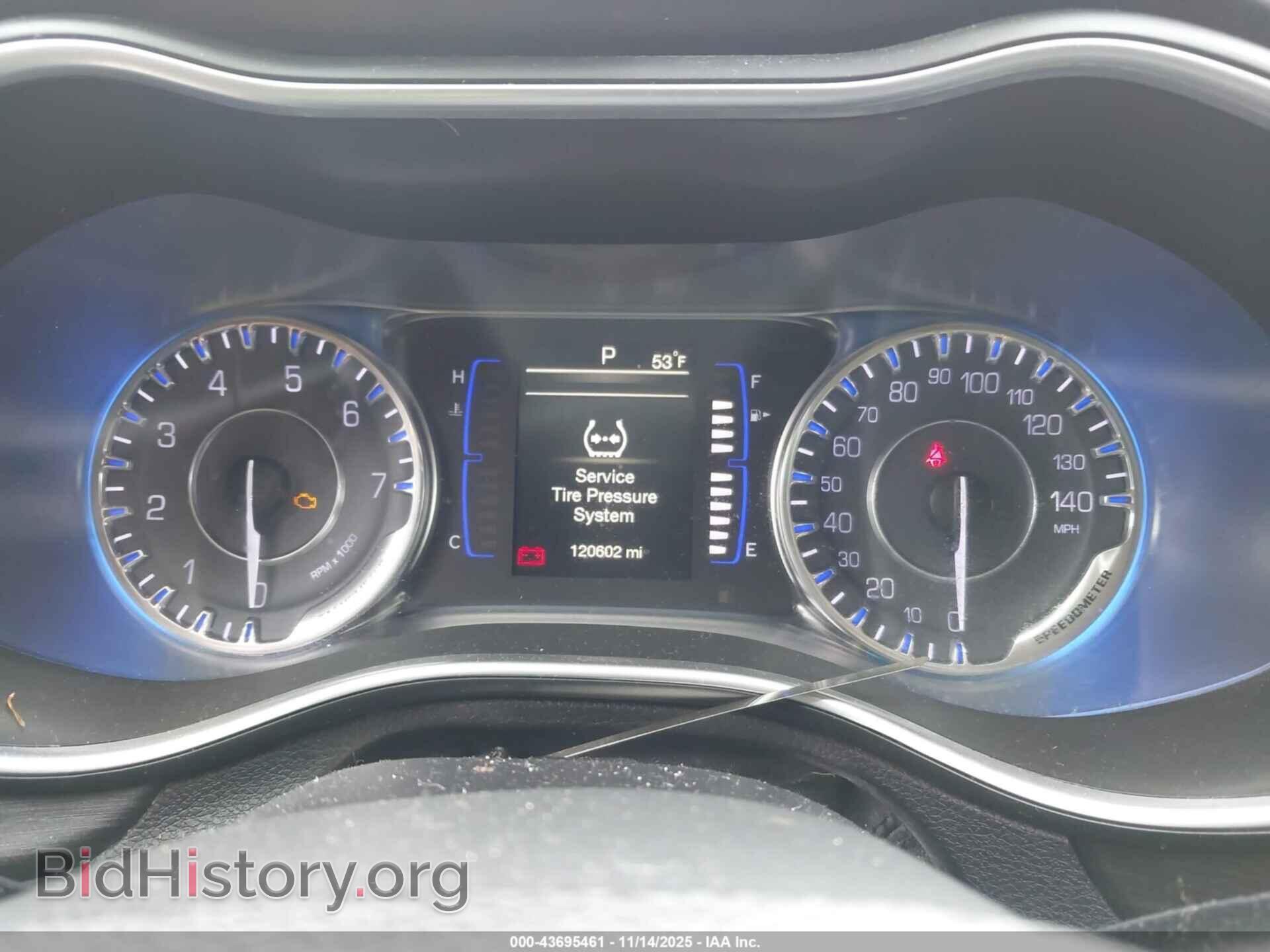 2016 CHRYSLER 200 - VIN: 1C3CCCABXGN143867 - Фото 7