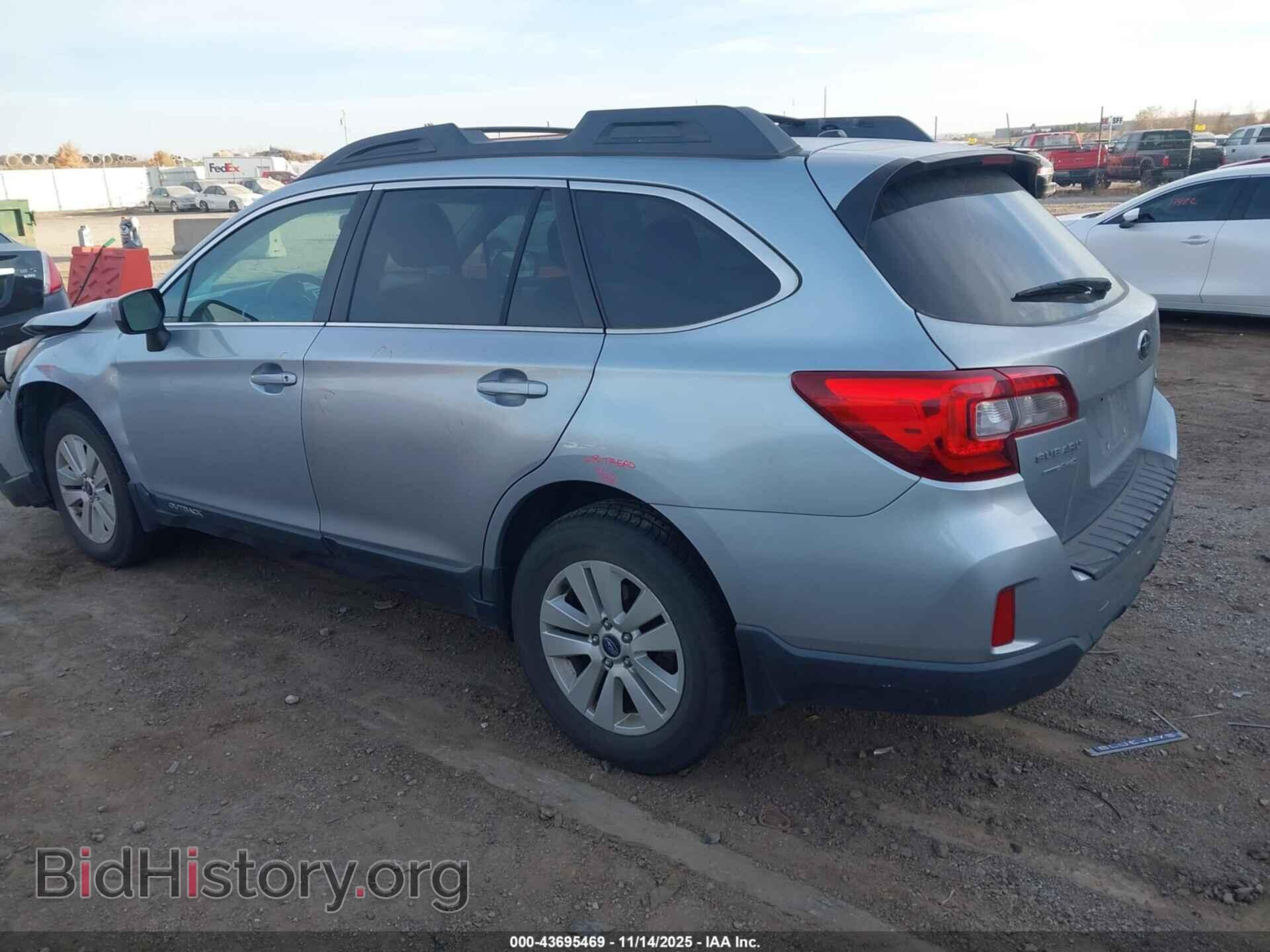 2015 SUBARU OUTBACK - VIN: 4S4BSBCC3F3256110 - Фото 3