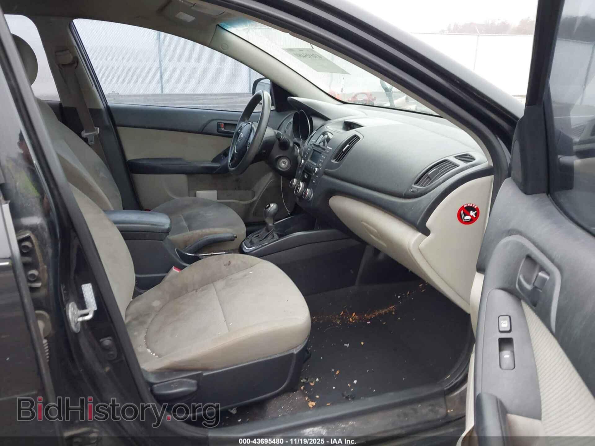 2011 KIA FORTE - VIN: KNAFU4A22B5425616 - Фото 5