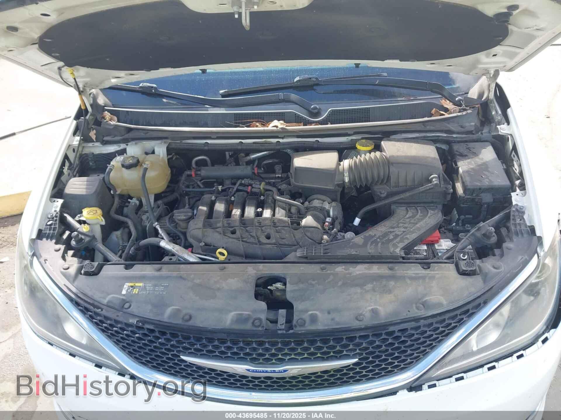 2019 CHRYSLER PACIFICA - VIN: 2C4RC1BG6KR593077 - Photo 10