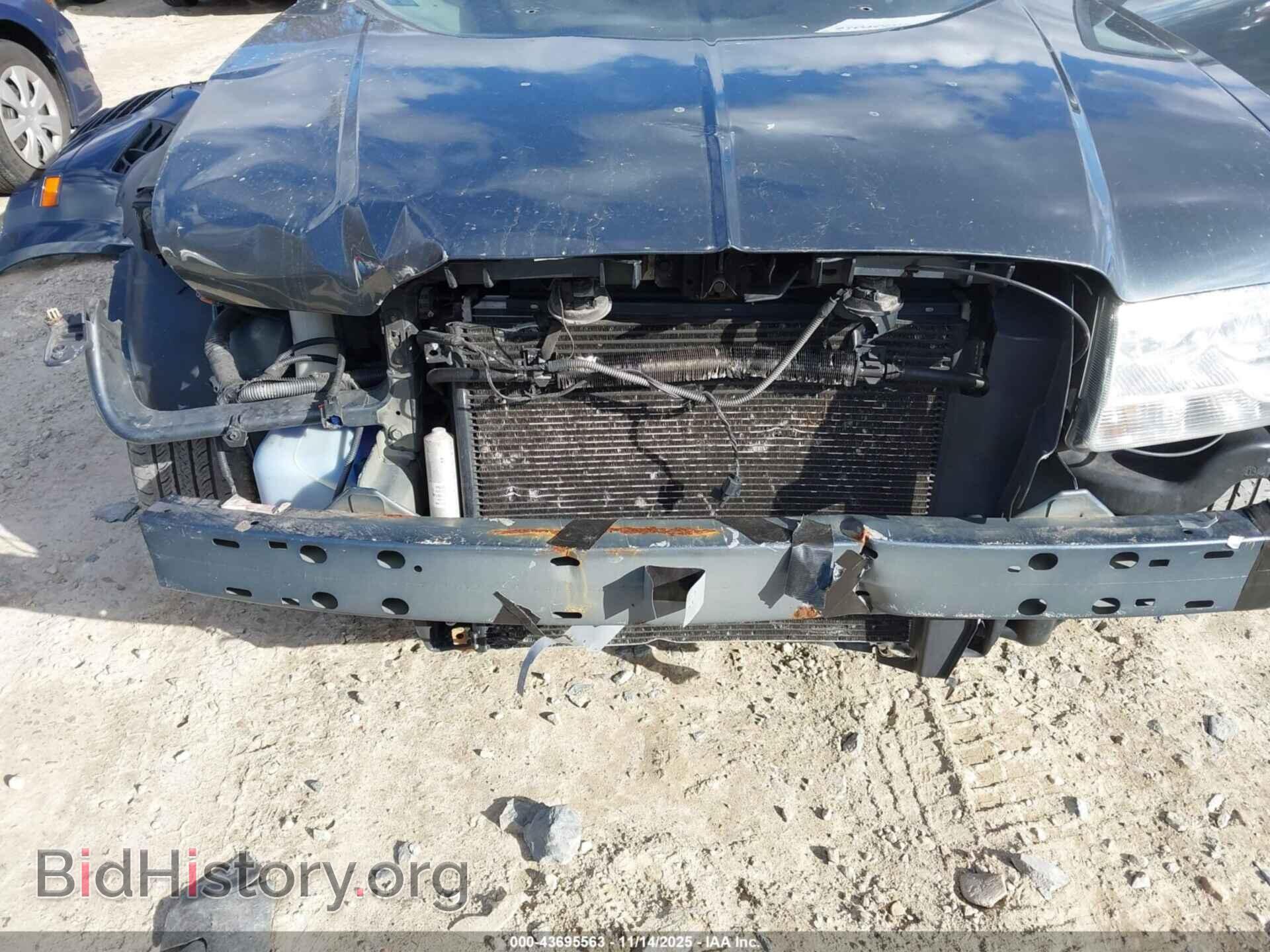 2008 CHRYSLER 300 - VIN: 2C3KA43R08H180244 - Фото 6