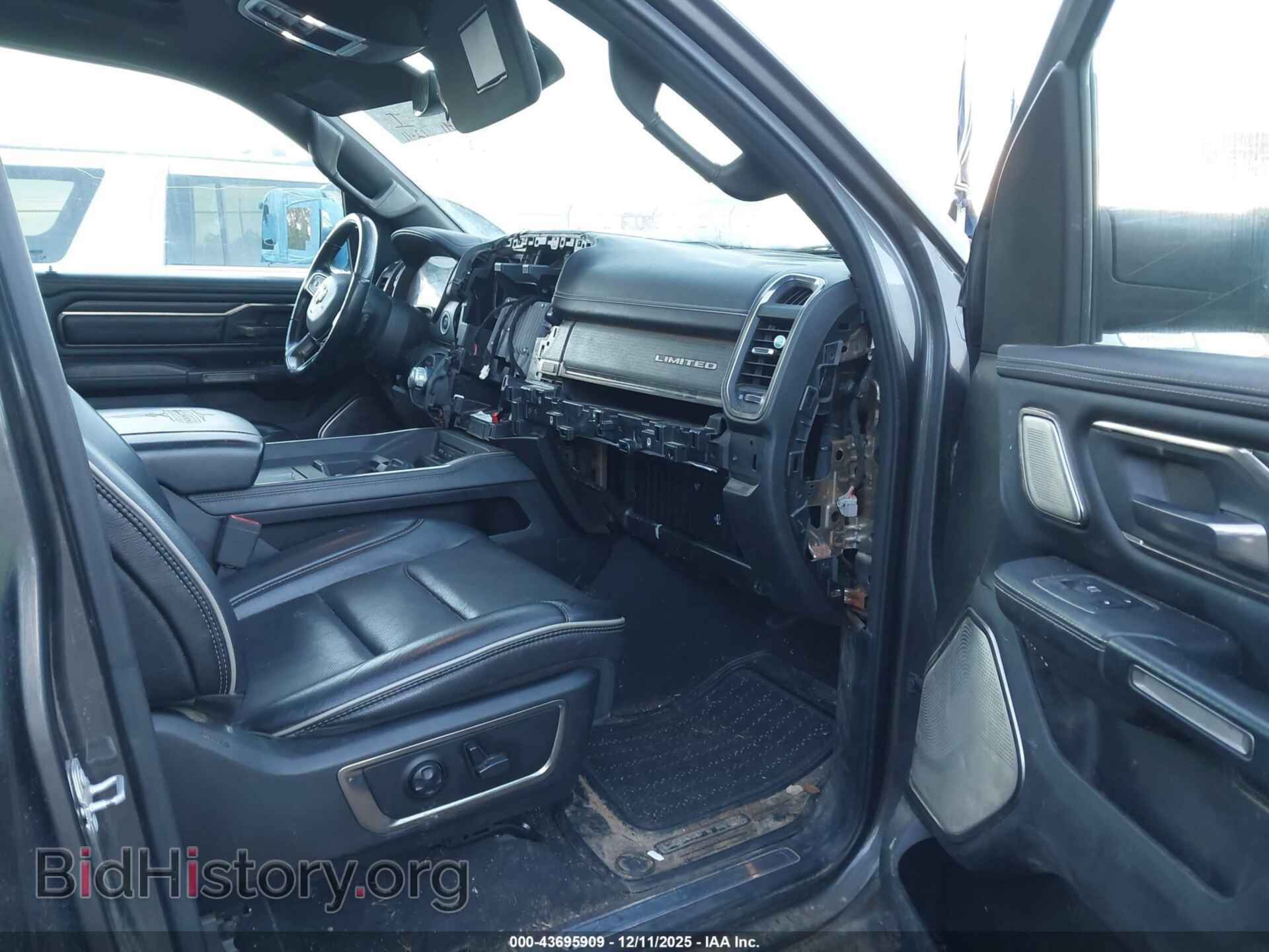 2019 RAM 1500 - VIN: 1C6SRFHT8KN773747 - Фото 5
