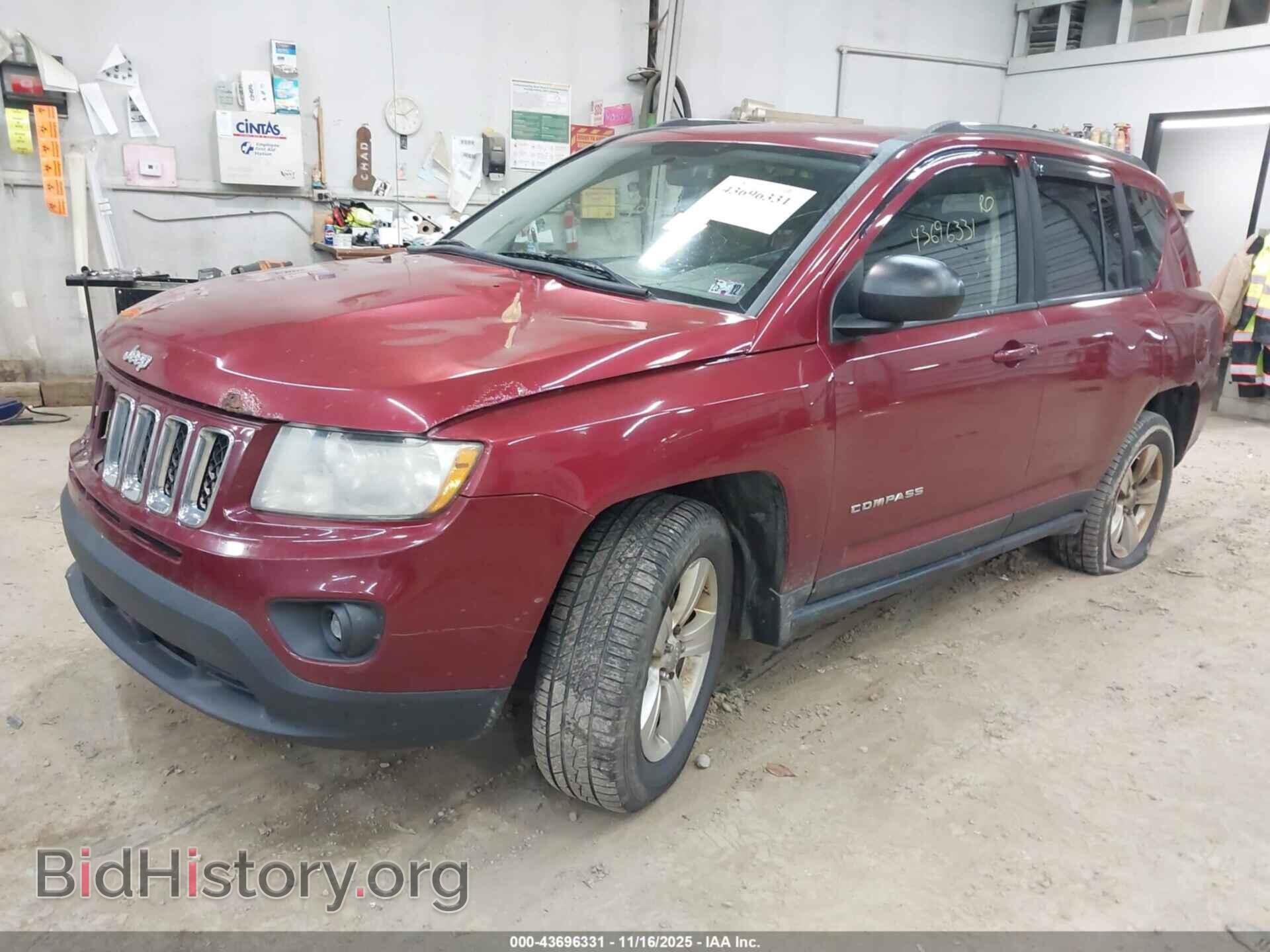 2012 JEEP COMPASS - VIN: 1C4NJDBB1CD630292 - Фото 2