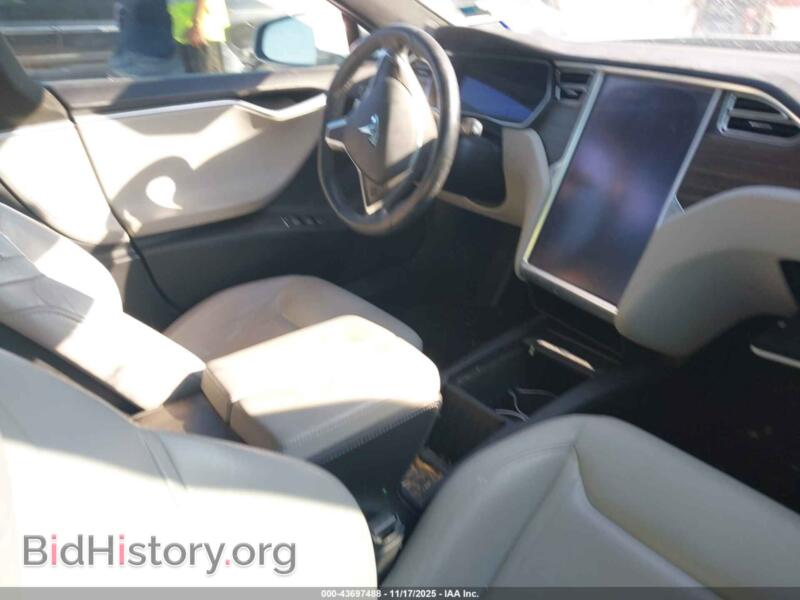 2016 Tesla MODEL S (VIN 5YJSA1E21GF146232) — photo 5 of 15
