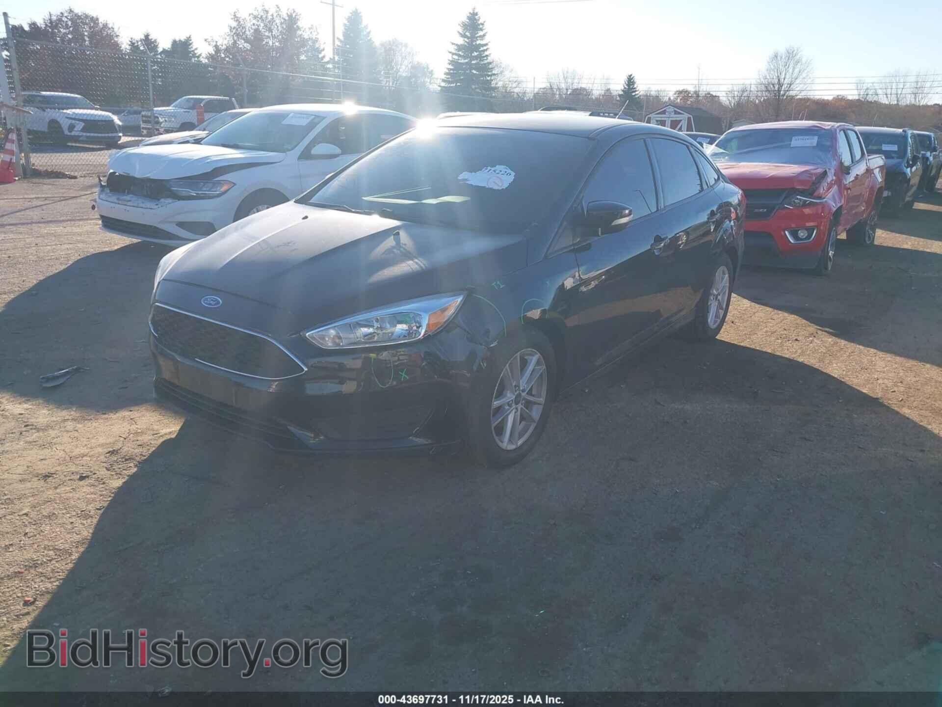 2017 FORD FOCUS - VIN: 1FADP3F25HL347086 - Фото 2