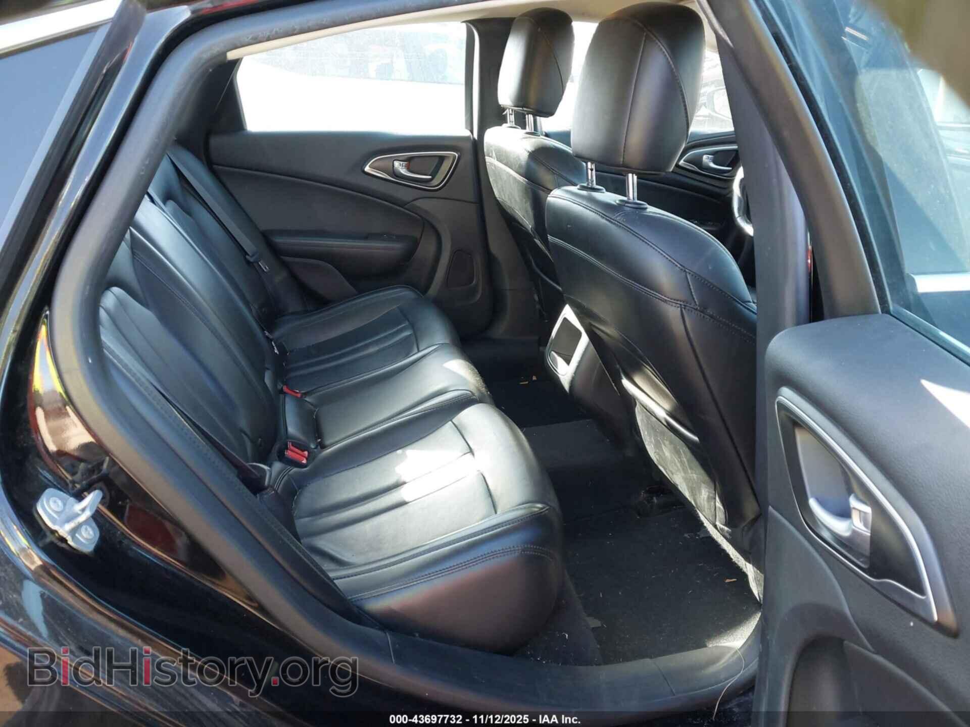 2017 CHRYSLER 200 - VIN: 1C3CCCAB1HN512052 - Фото 8
