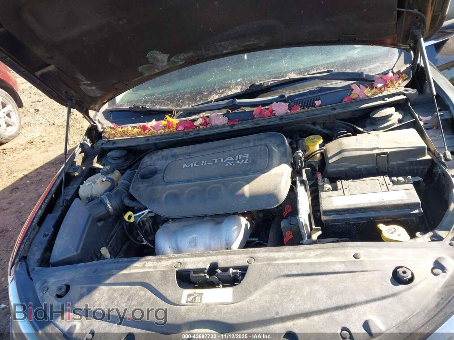 2017 CHRYSLER 200 - VIN: 1C3CCCAB1HN512052 - Фото 10