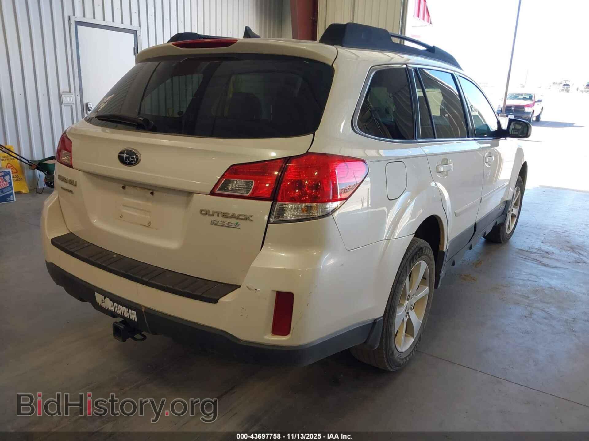 2014 SUBARU OUTBACK - VIN: 4S4BRBCC0E3217193 - Фото 4